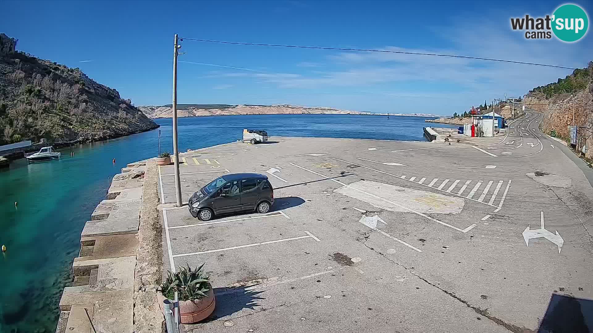 Webcam port de ferry de Prizna – vers l’île de Pag