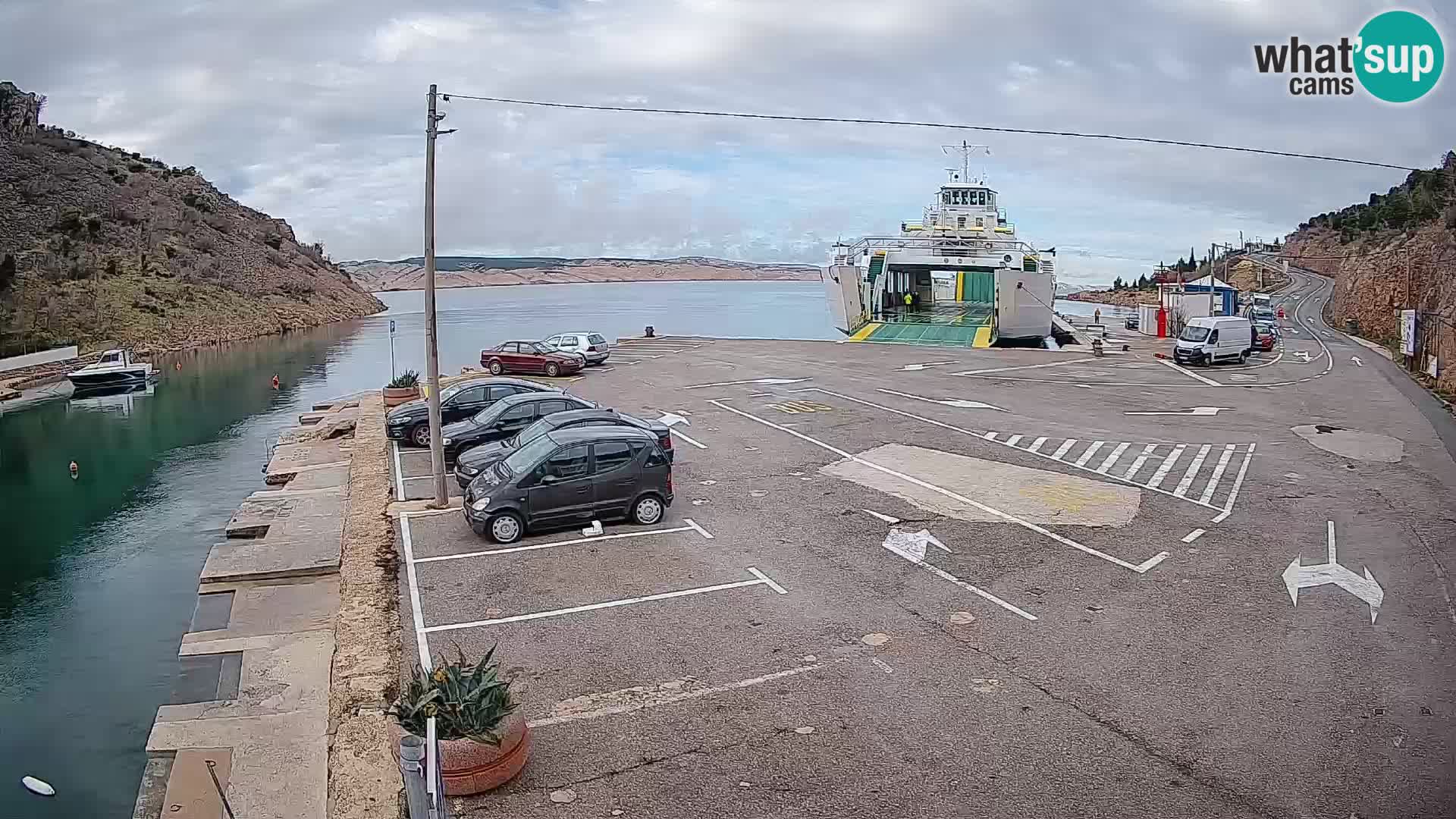 Webcam Prizna ferry port to Pag island