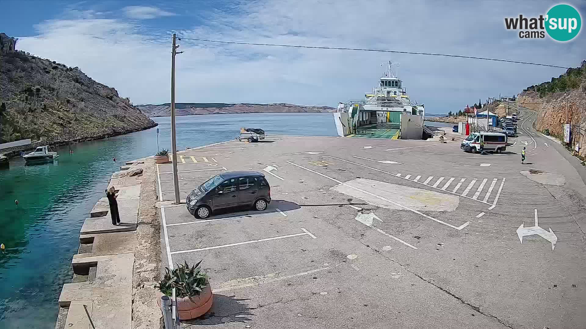 Webcam Prizna ferry port to Pag island