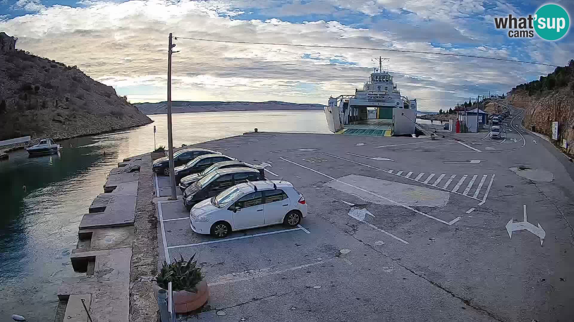 Webcam Fährhafen Prizna – zur Insel Pag