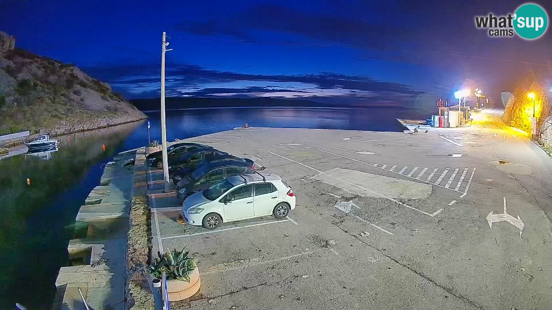 Webcam Prizna ferry port to Pag island