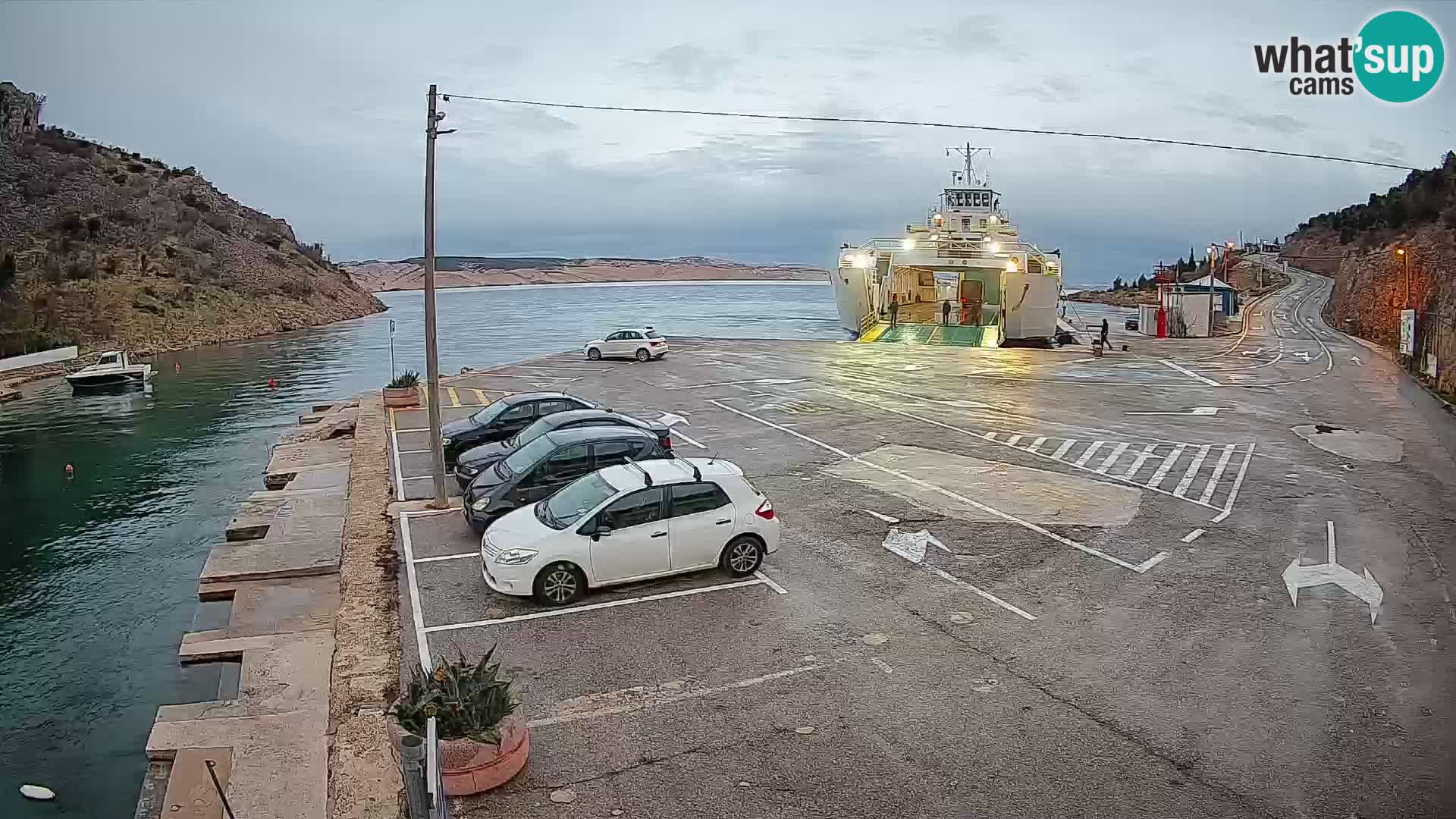 Webcam porto traghetti di Prizna – per l’isola di Pag