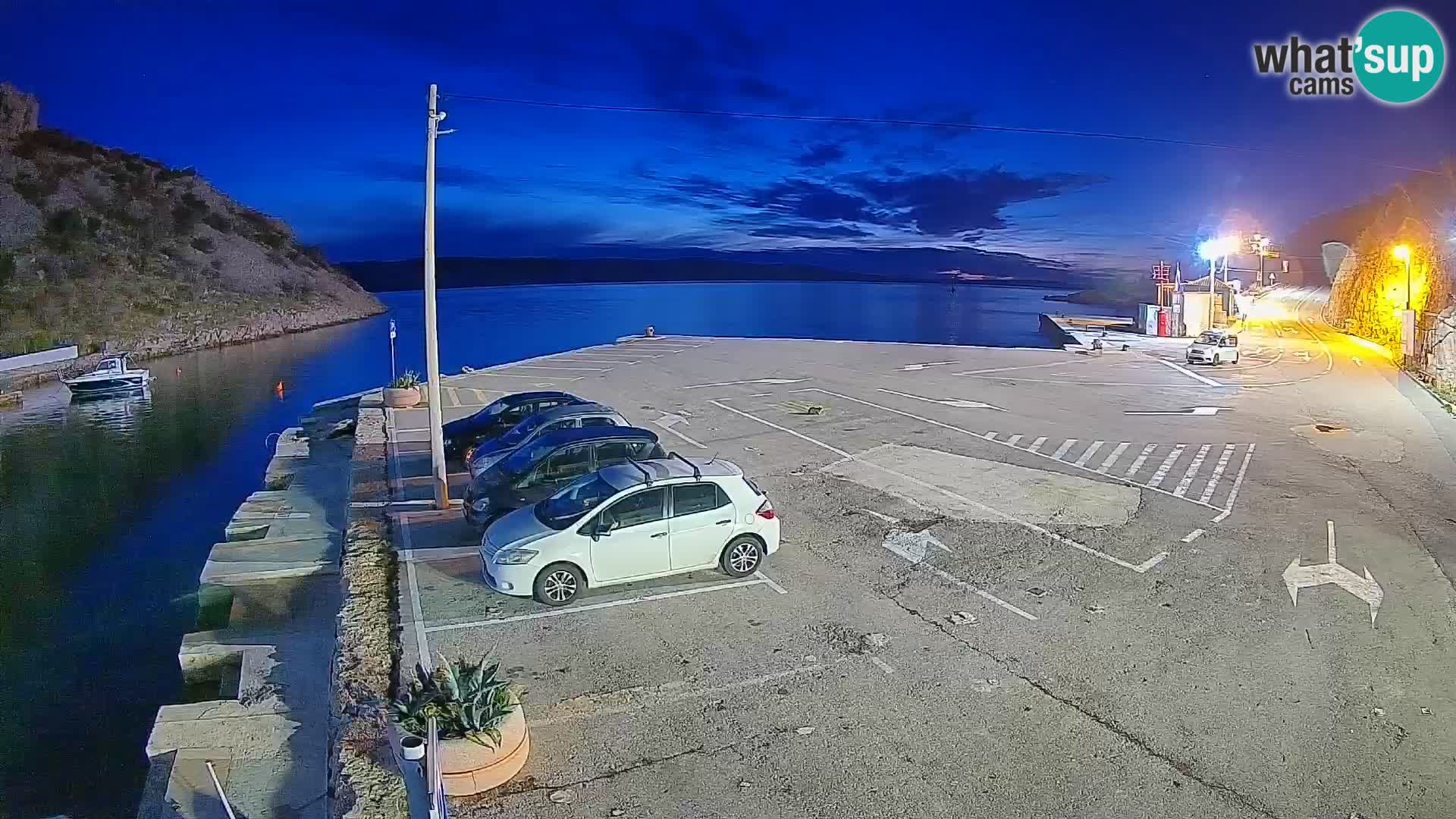 Webcam Prizna ferry port to Pag island