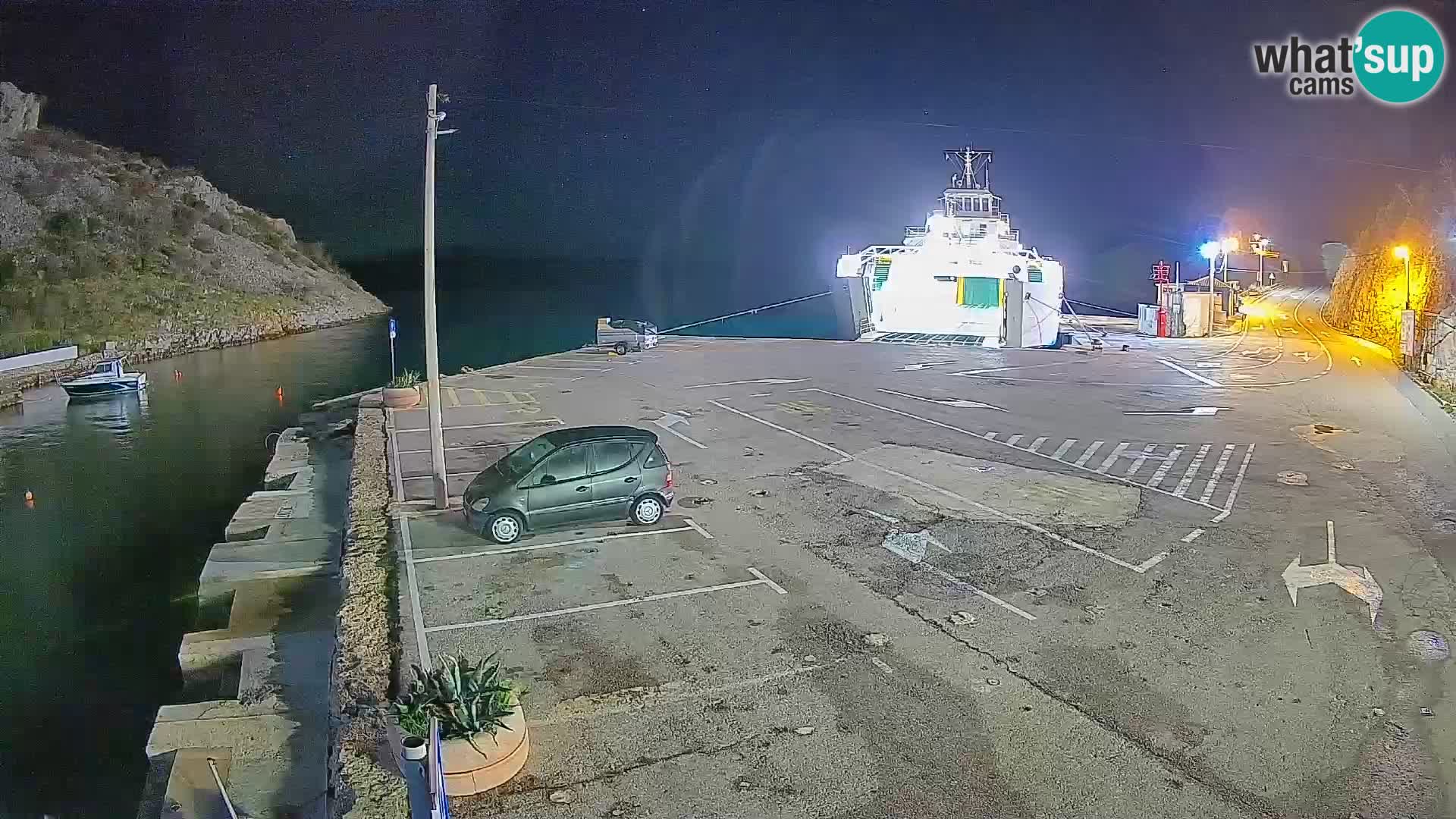 Webcam Prizna ferry port to Pag island