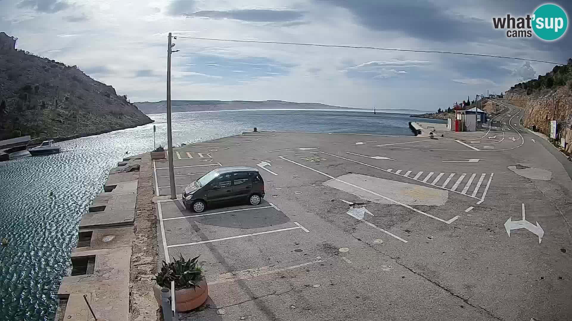 Webcam port de ferry de Prizna – vers l’île de Pag