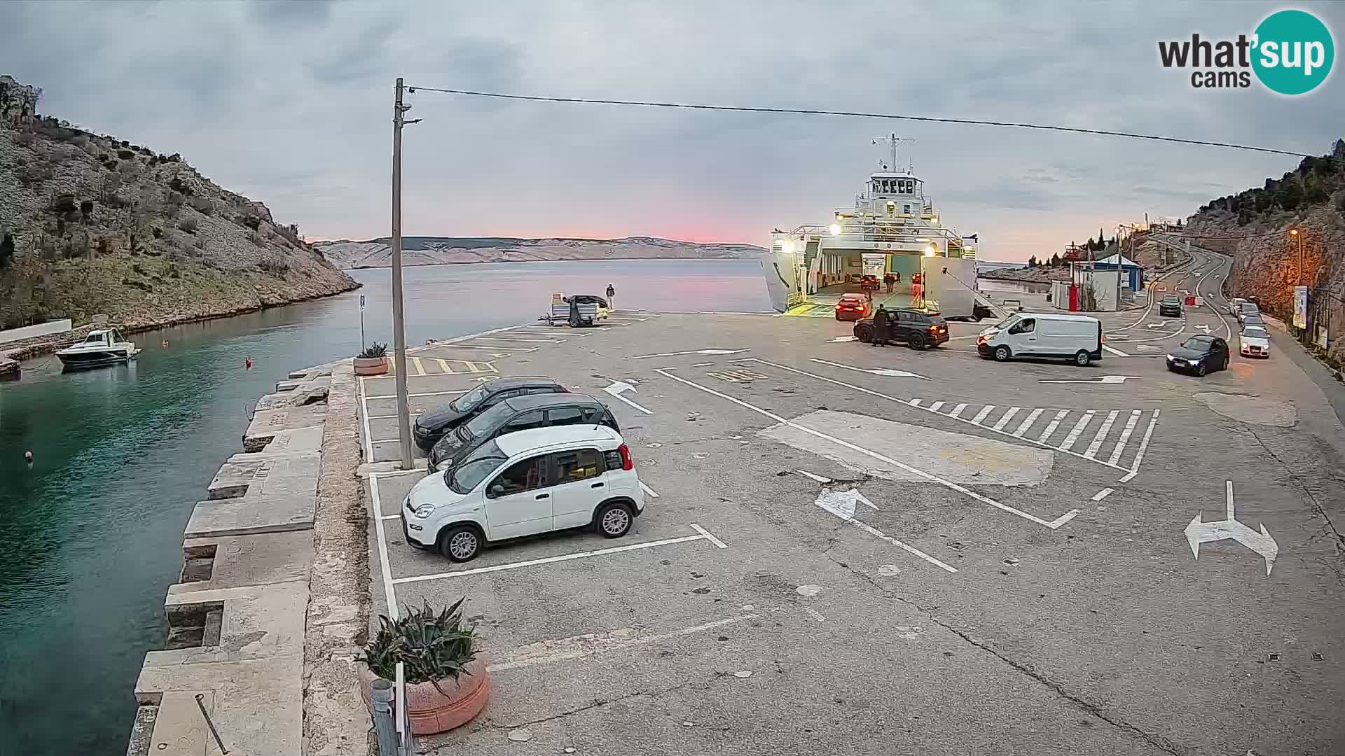 Webcam porto traghetti di Prizna – per l’isola di Pag