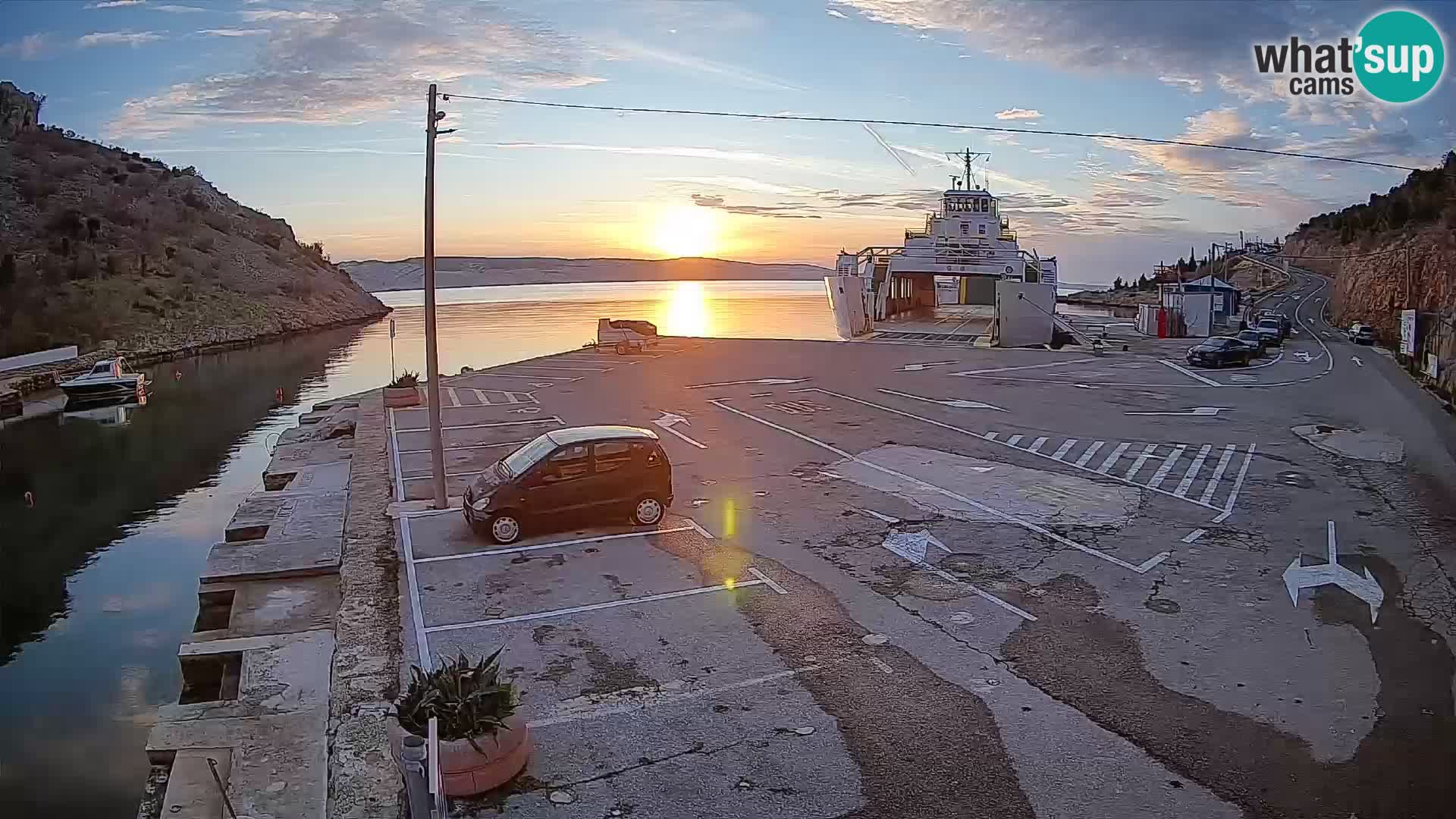 Webcam port de ferry de Prizna – vers l’île de Pag