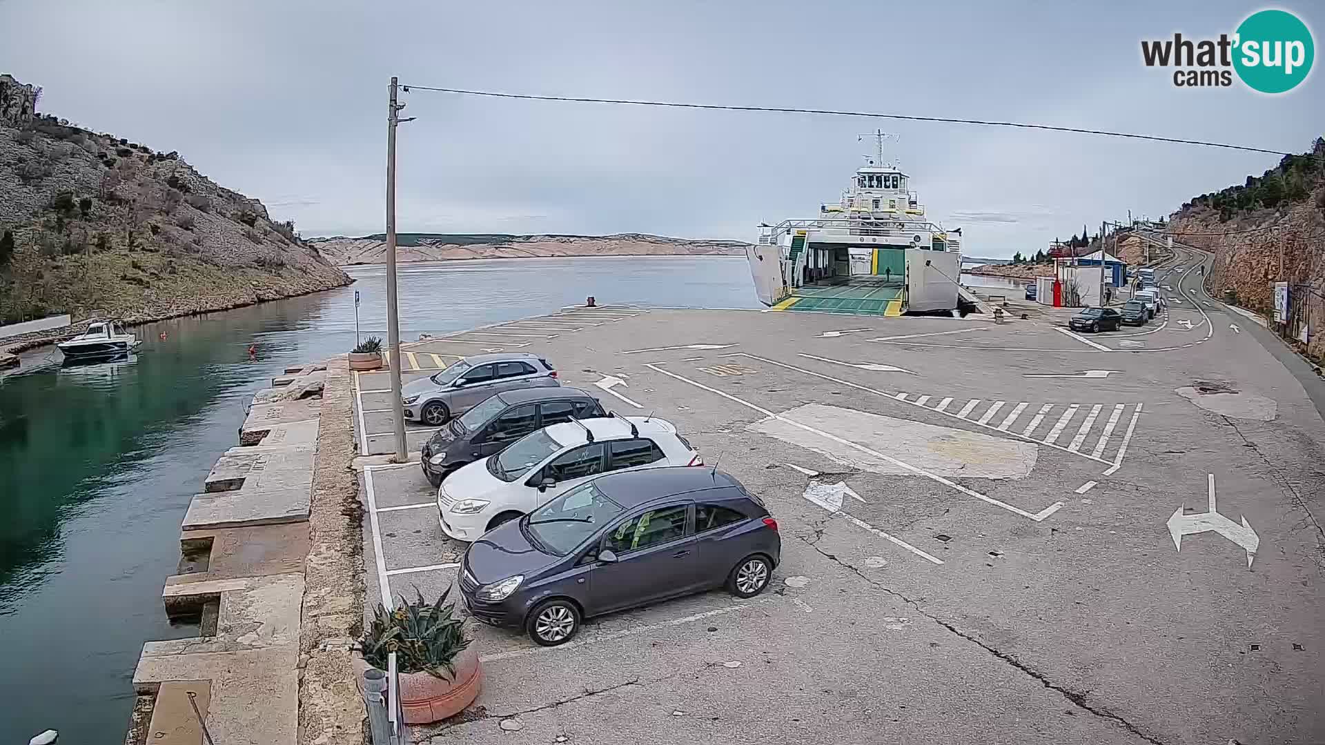 Webcam Fährhafen Prizna – zur Insel Pag