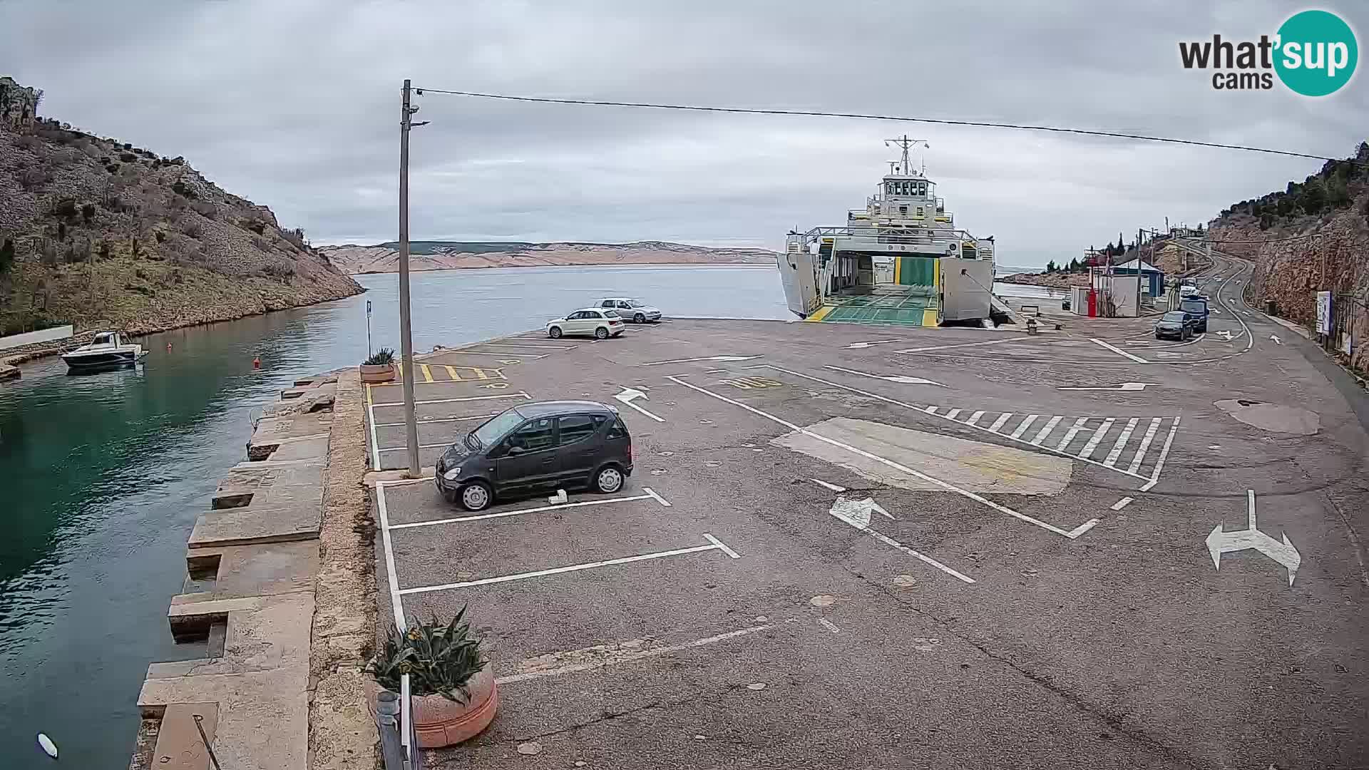 Webcam Fährhafen Prizna – zur Insel Pag
