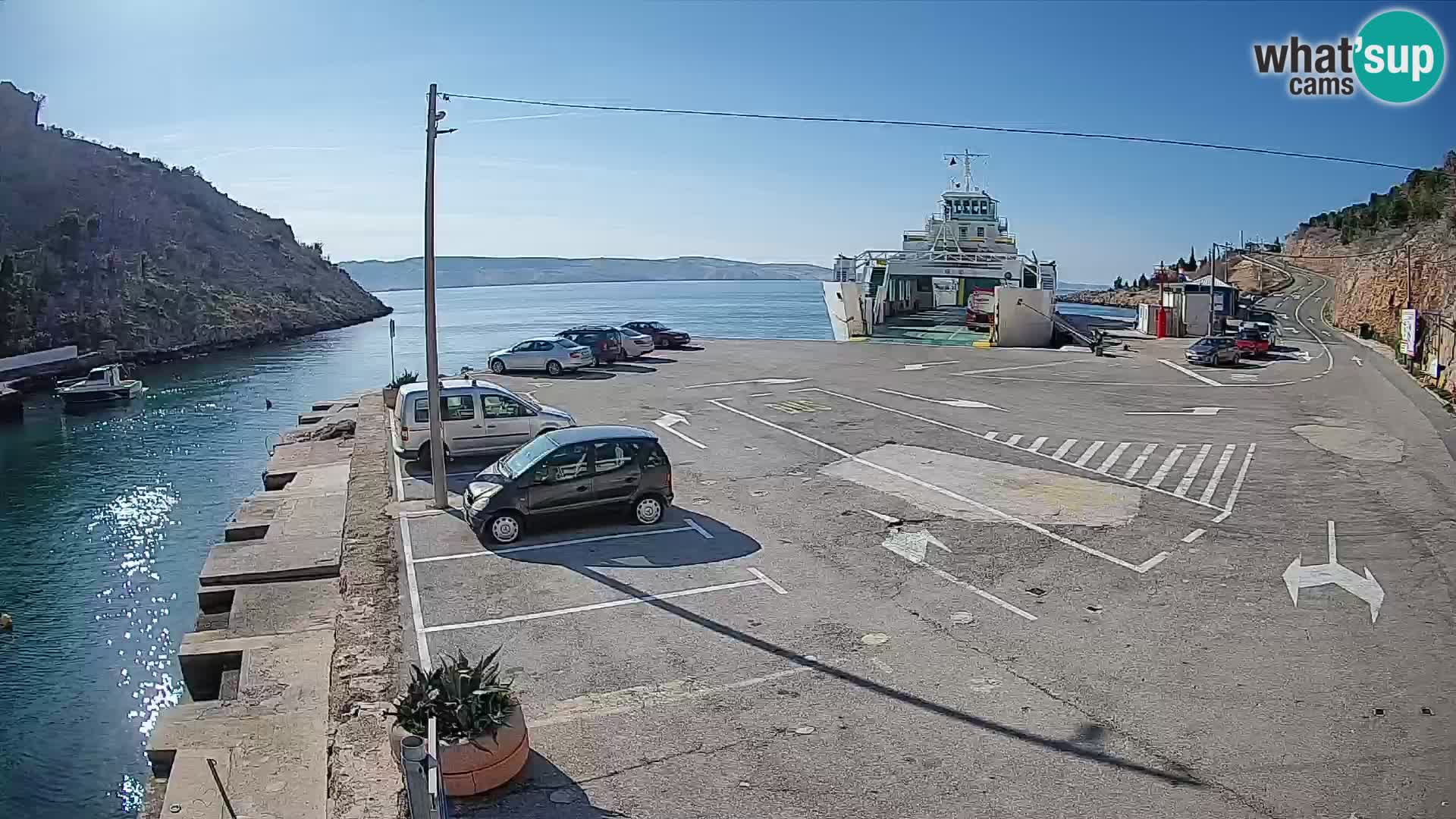 Webcam Prizna ferry port to Pag island