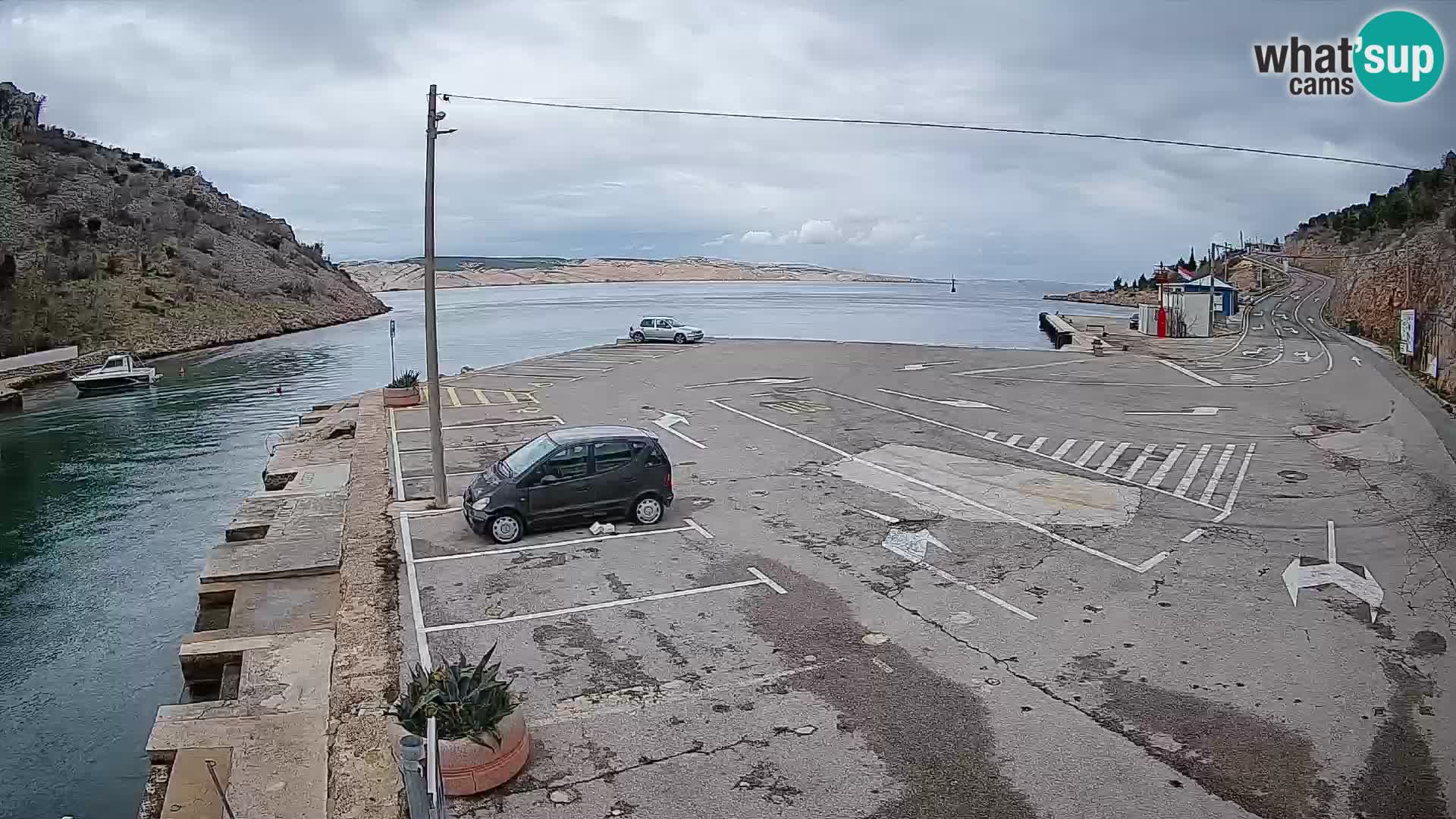Webcam port de ferry de Prizna – vers l’île de Pag