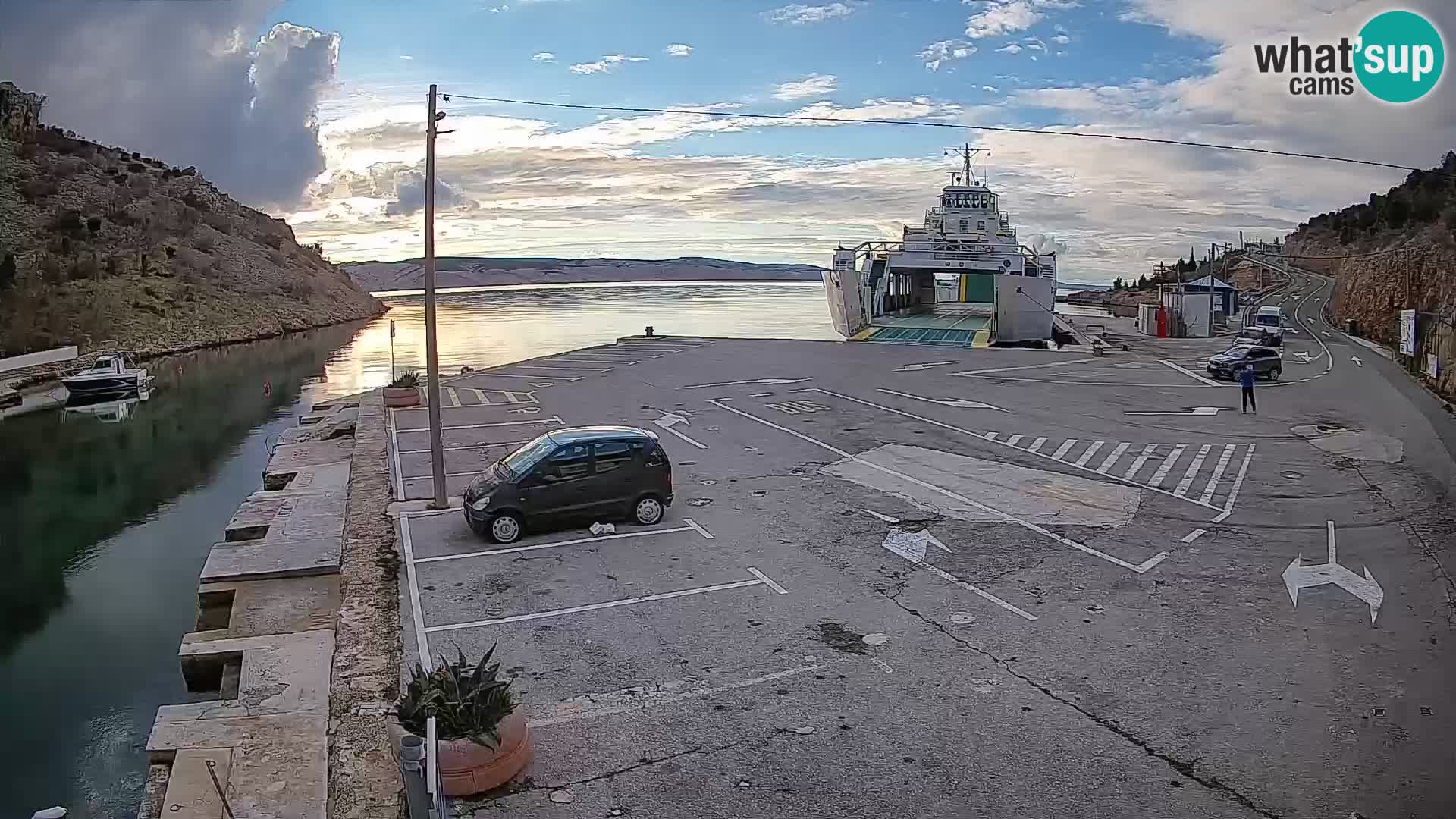 Webcam Fährhafen Prizna – zur Insel Pag
