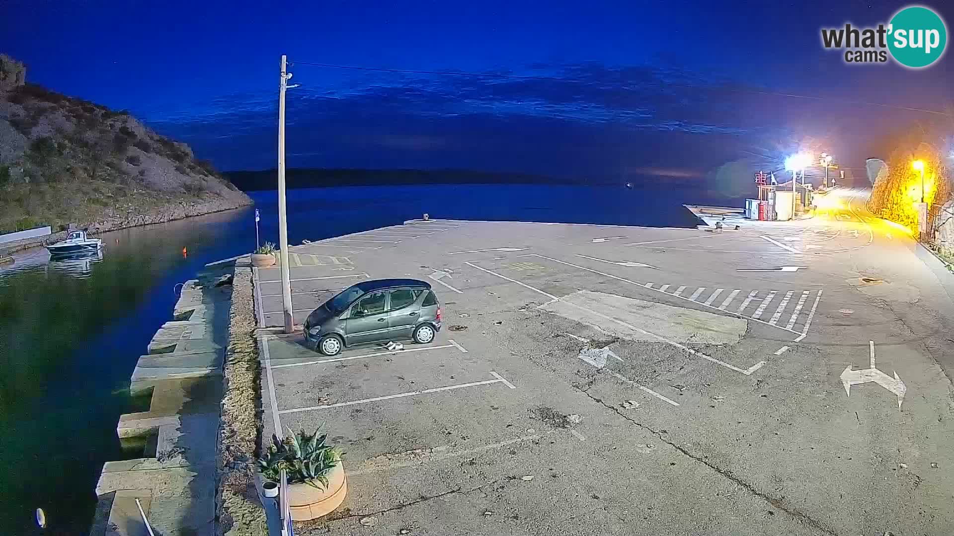 Webcam Prizna ferry port to Pag island