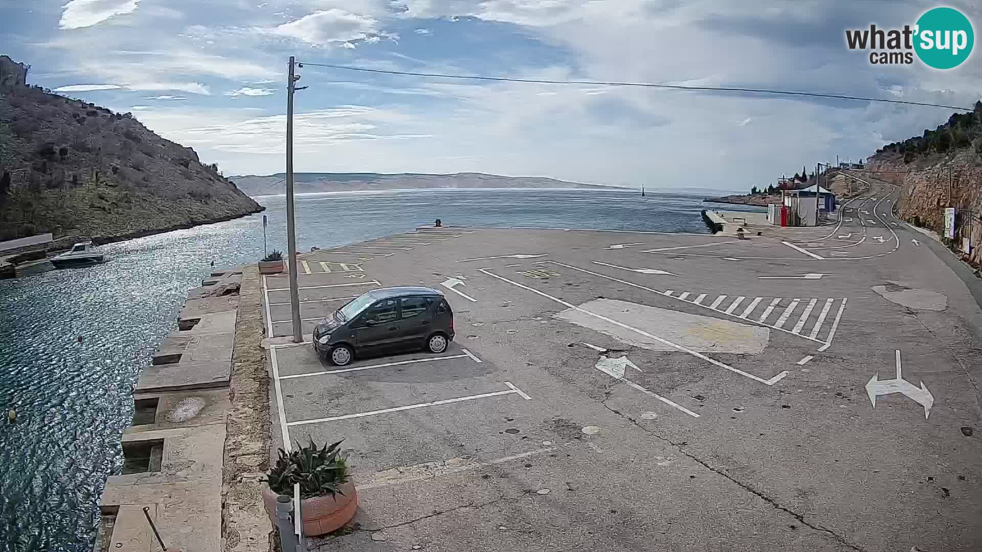 Webcam port de ferry de Prizna – vers l’île de Pag