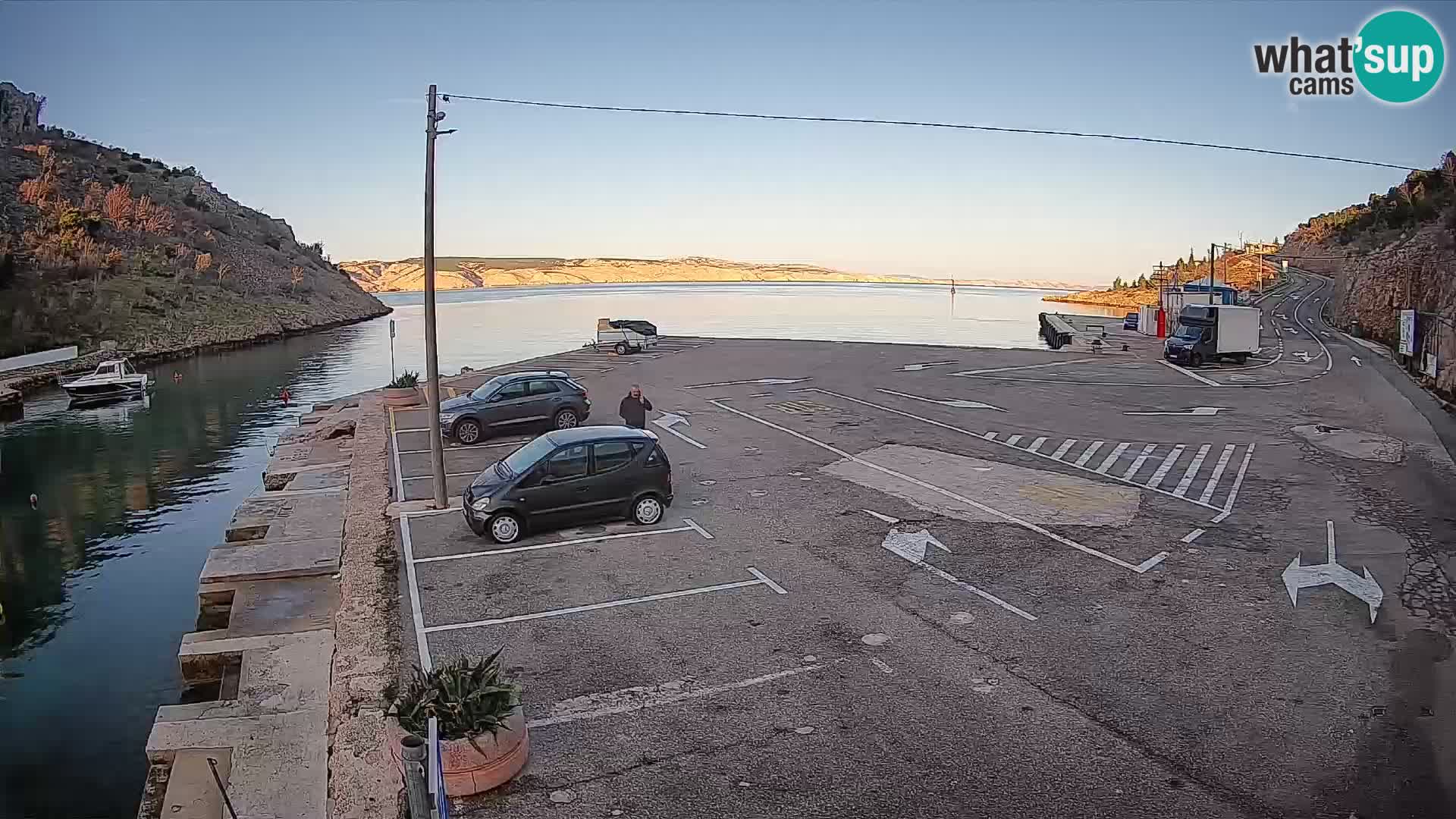 Webcam Fährhafen Prizna – zur Insel Pag