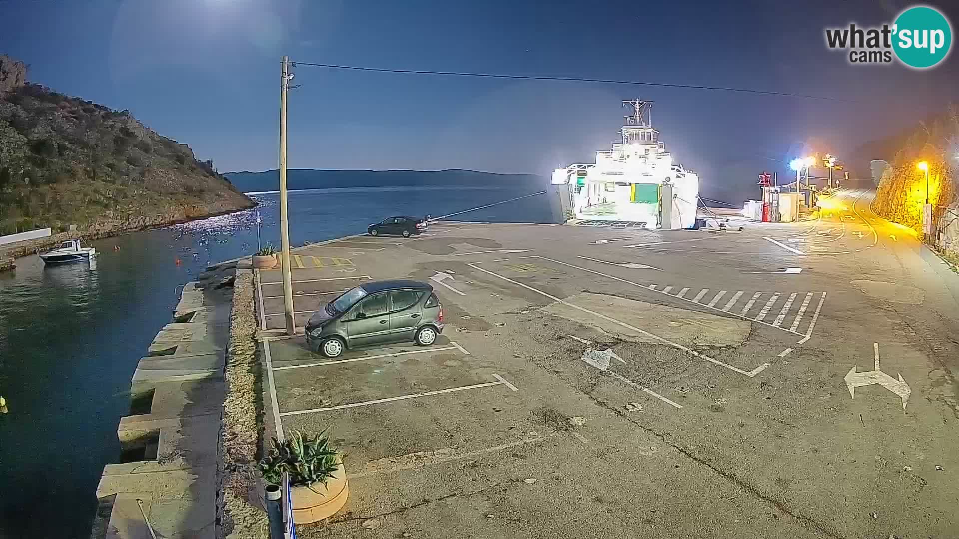 Webcam port de ferry de Prizna – vers l’île de Pag