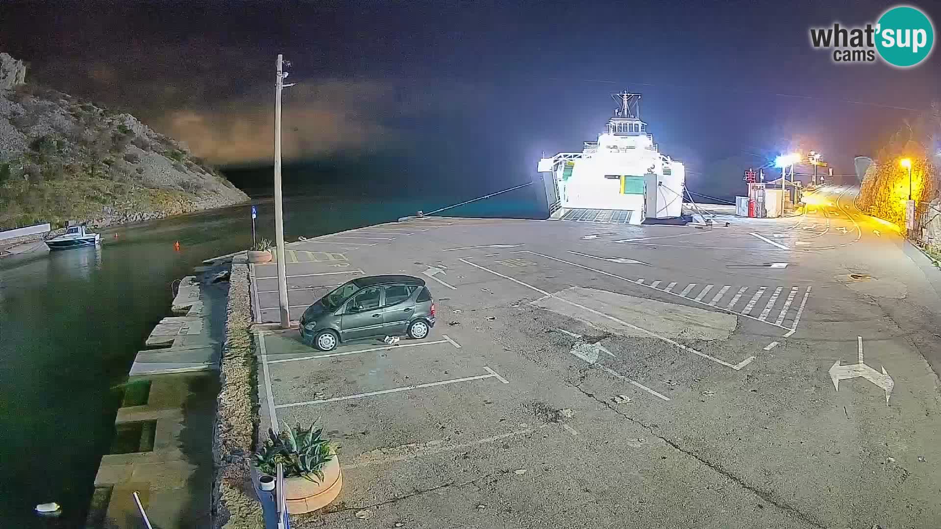 Webcam Prizna ferry port to Pag island