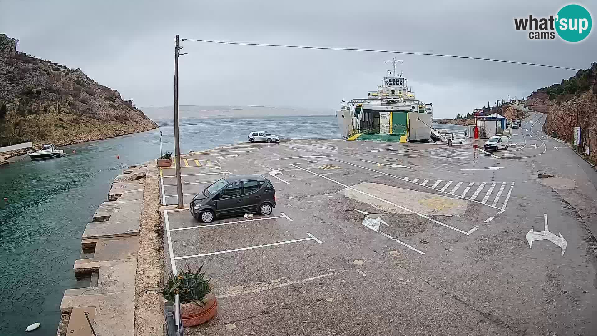 Webcam port de ferry de Prizna – vers l’île de Pag