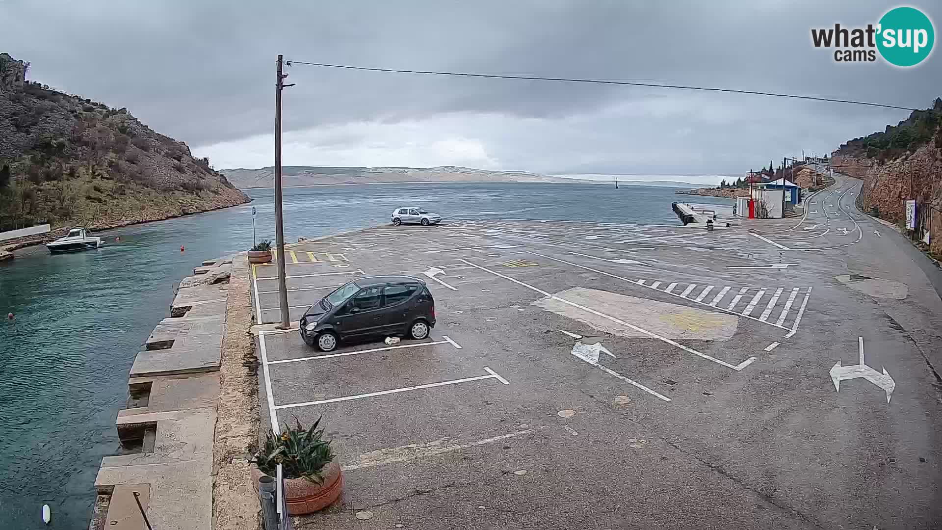 Webcam port de ferry de Prizna – vers l’île de Pag