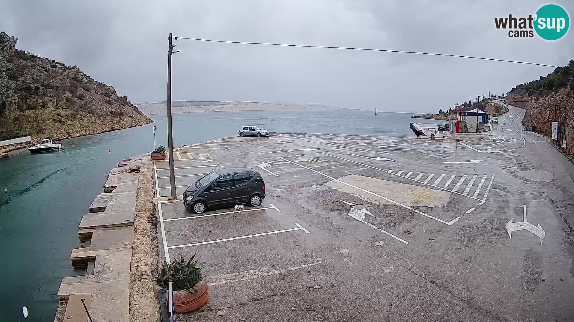 Webcam port de ferry de Prizna – vers l’île de Pag