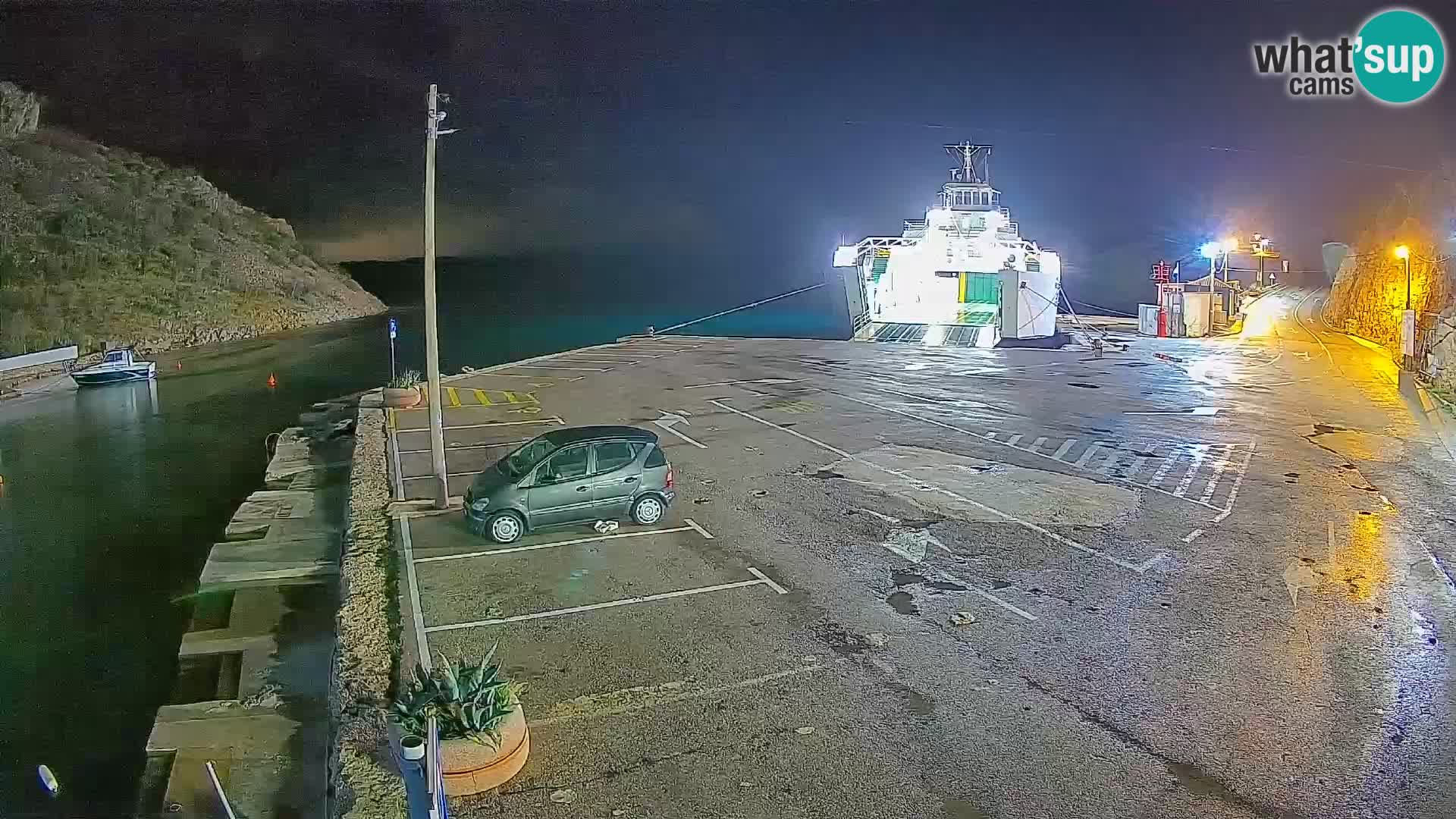 Webcam Prizna ferry port to Pag island