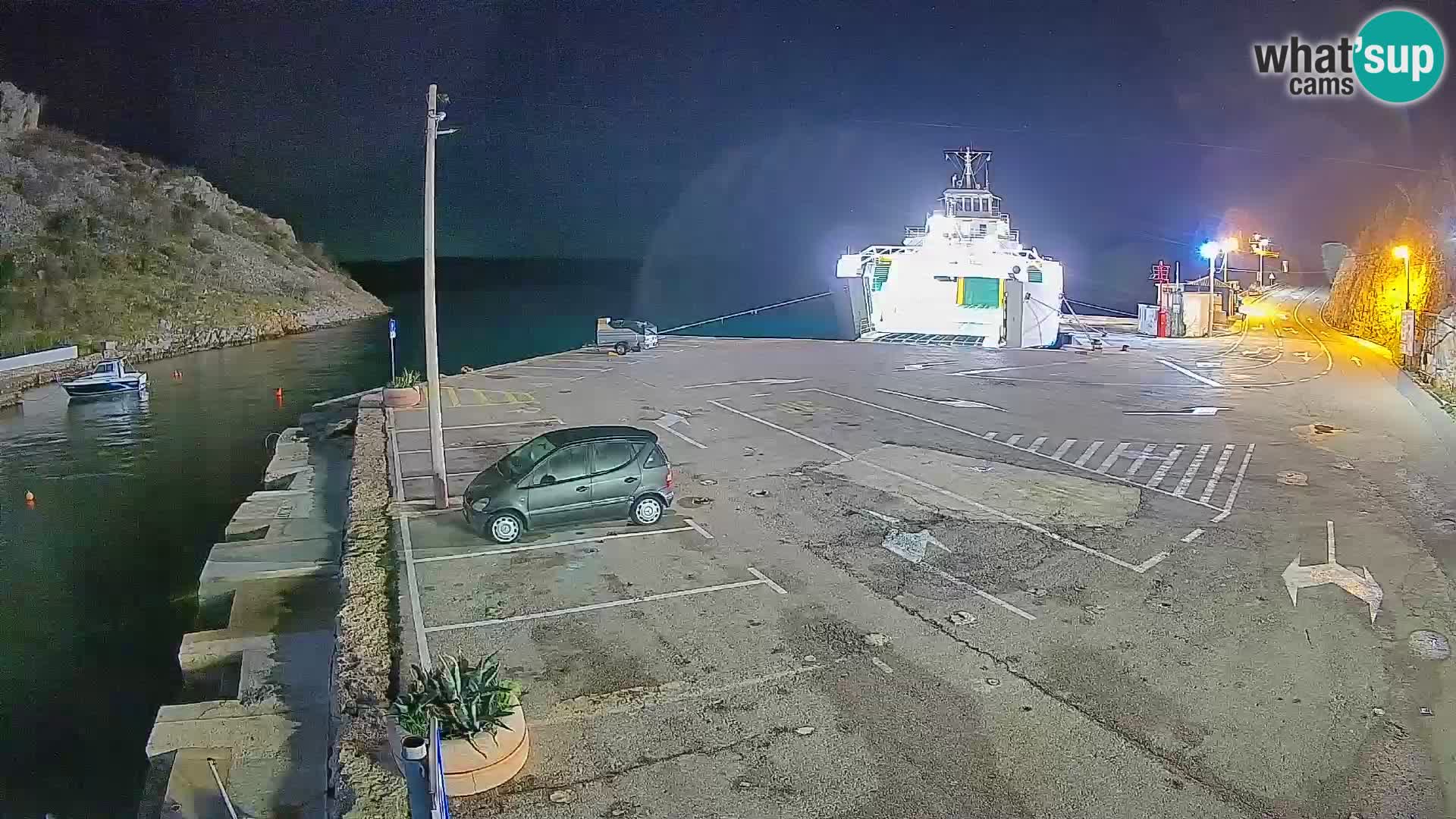 Webcam Prizna ferry port to Pag island