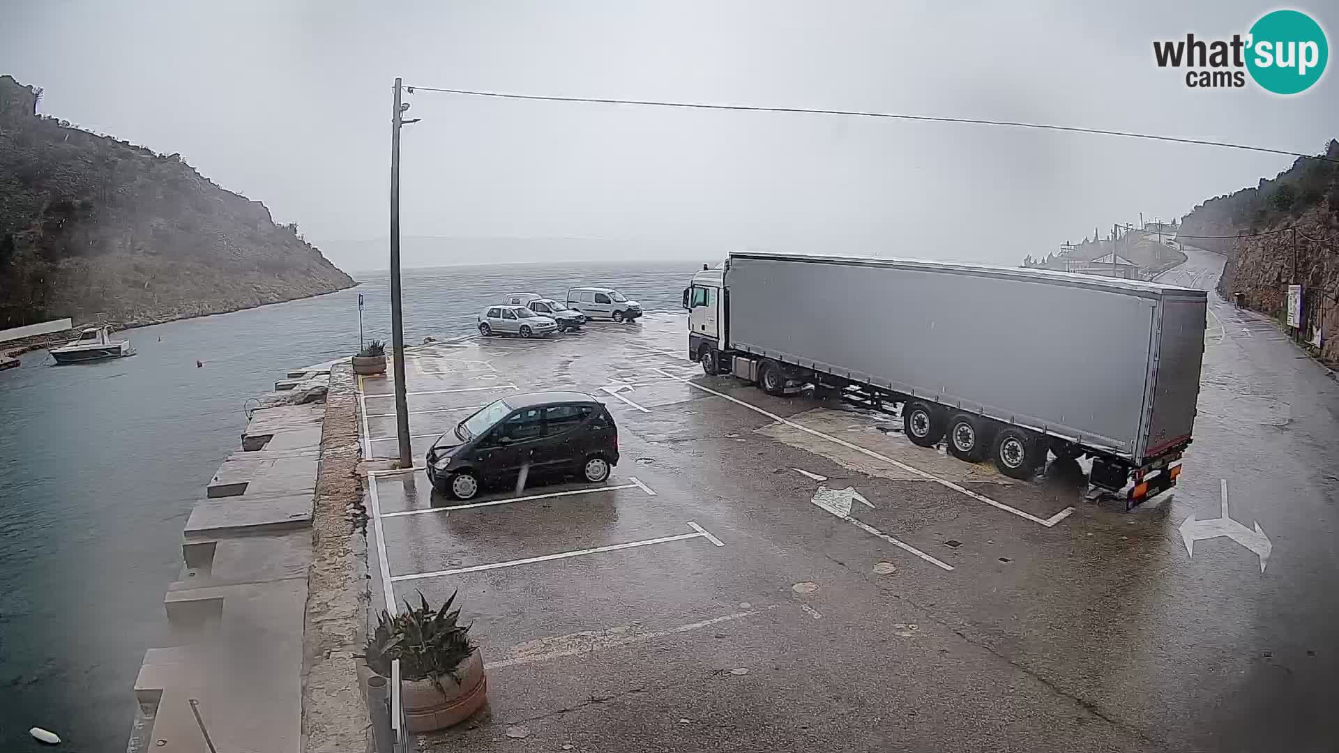Webcam Prizna ferry port to Pag island