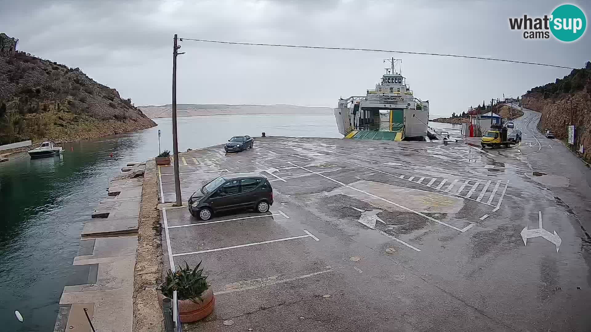 Webcam Fährhafen Prizna – zur Insel Pag