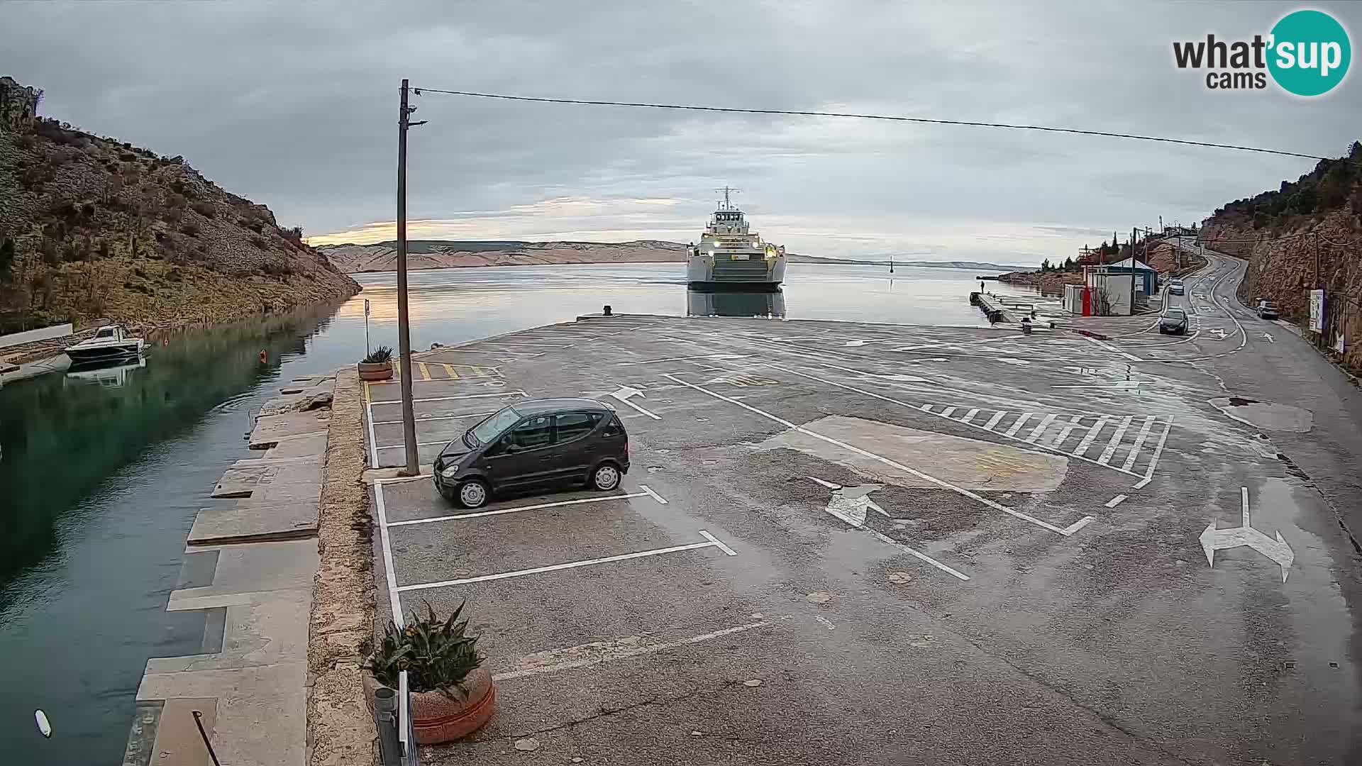 Webcam porto traghetti di Prizna – per l’isola di Pag