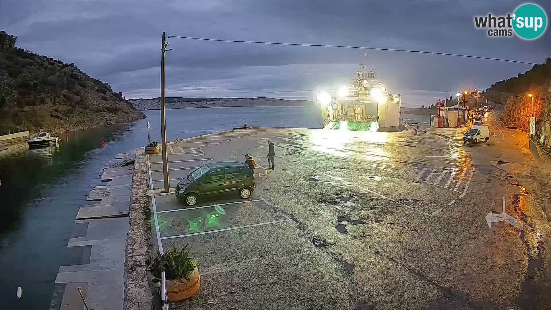 Webcam Fährhafen Prizna – zur Insel Pag