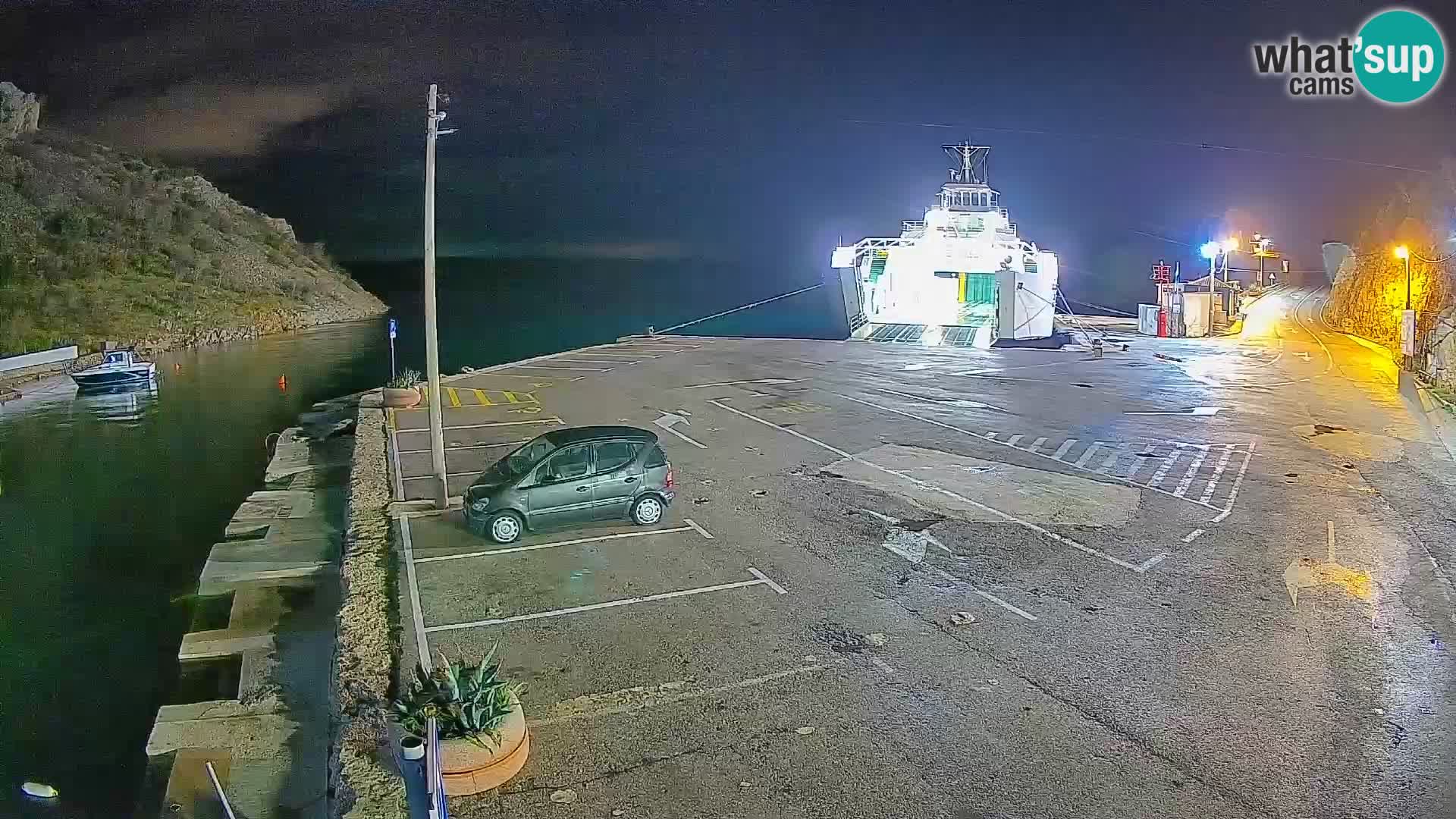 Webcam Prizna ferry port to Pag island
