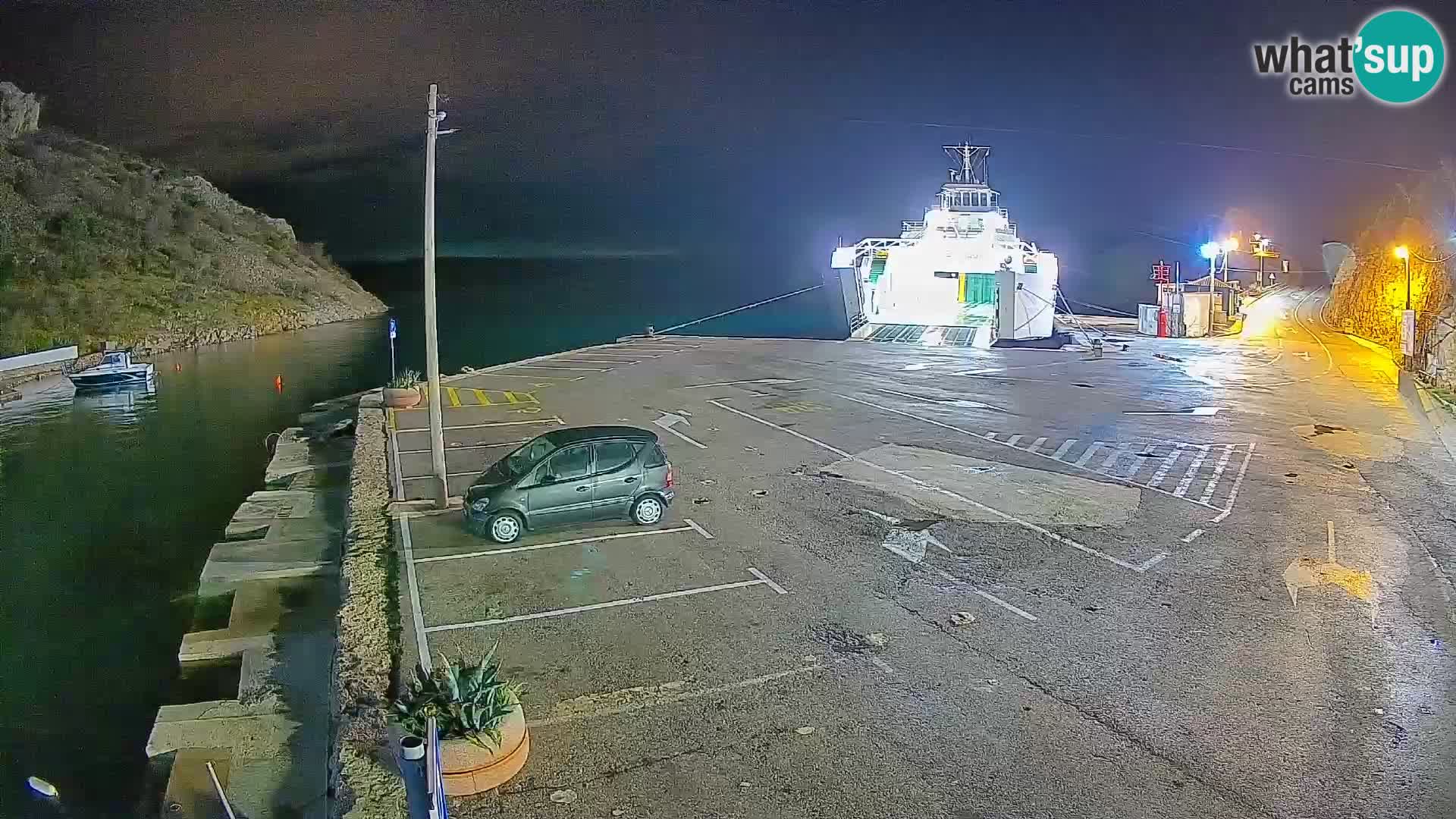 Webcam Prizna ferry port to Pag island