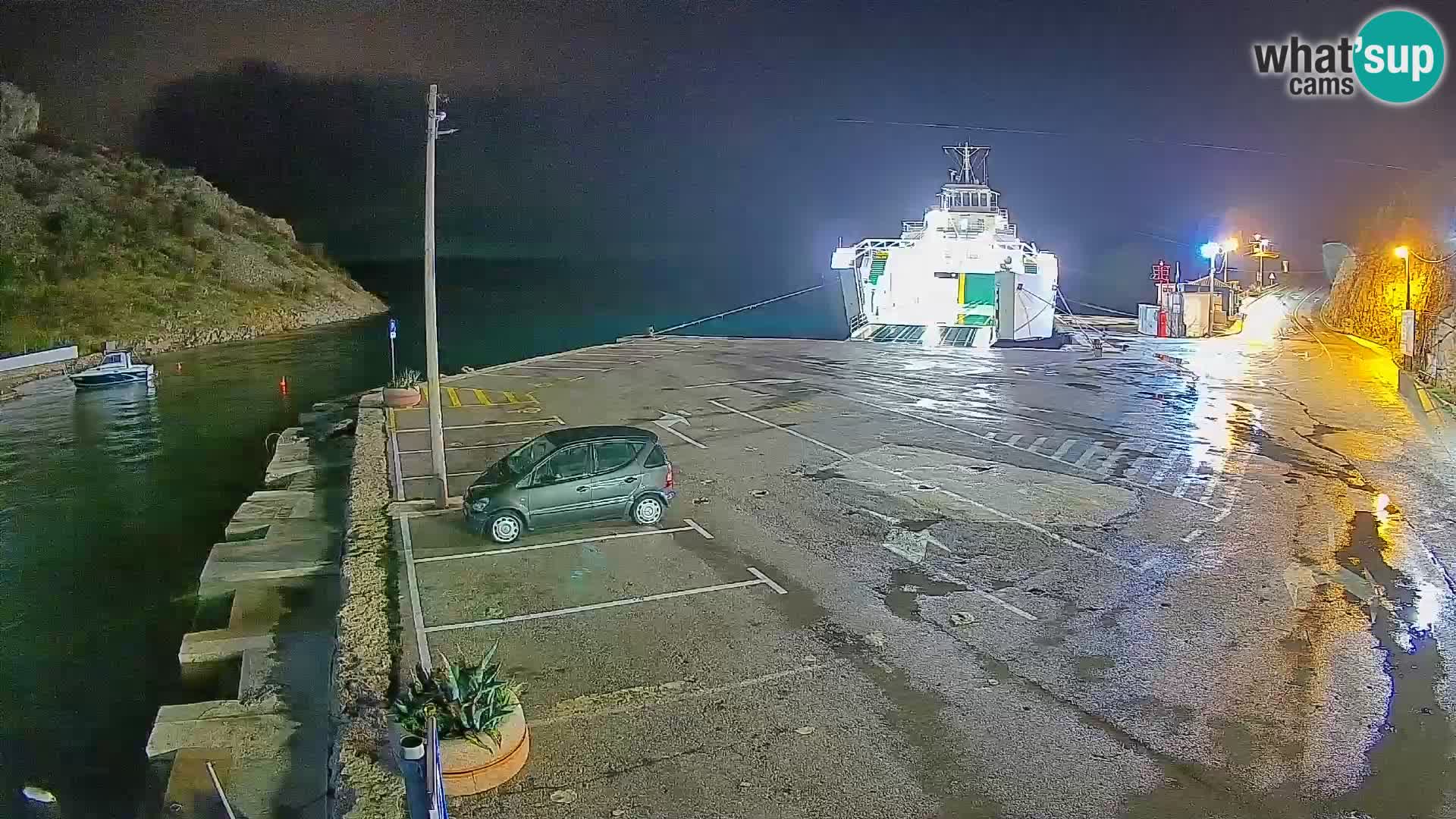 Webcam Prizna ferry port to Pag island