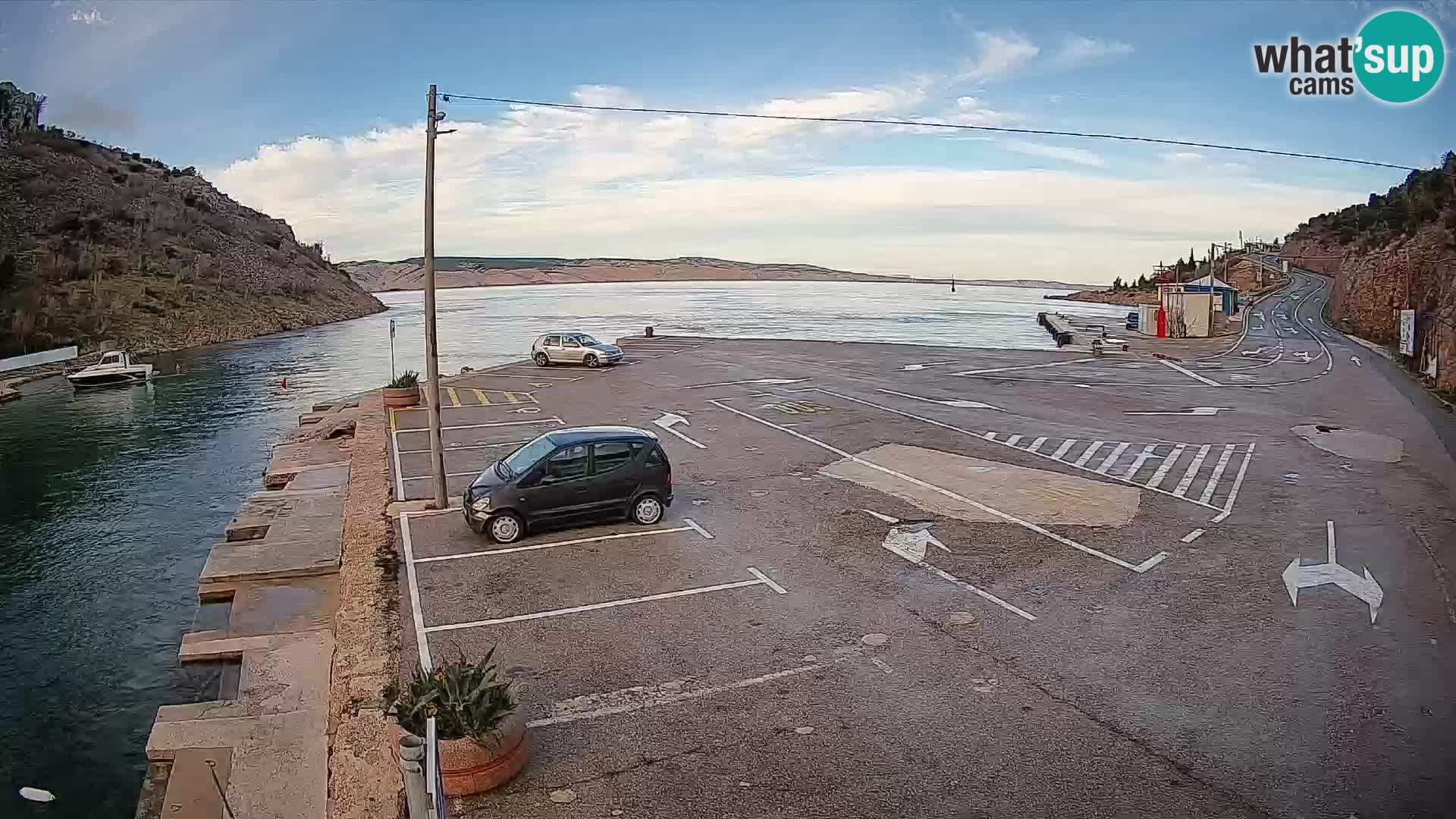 Webcam port de ferry de Prizna – vers l’île de Pag
