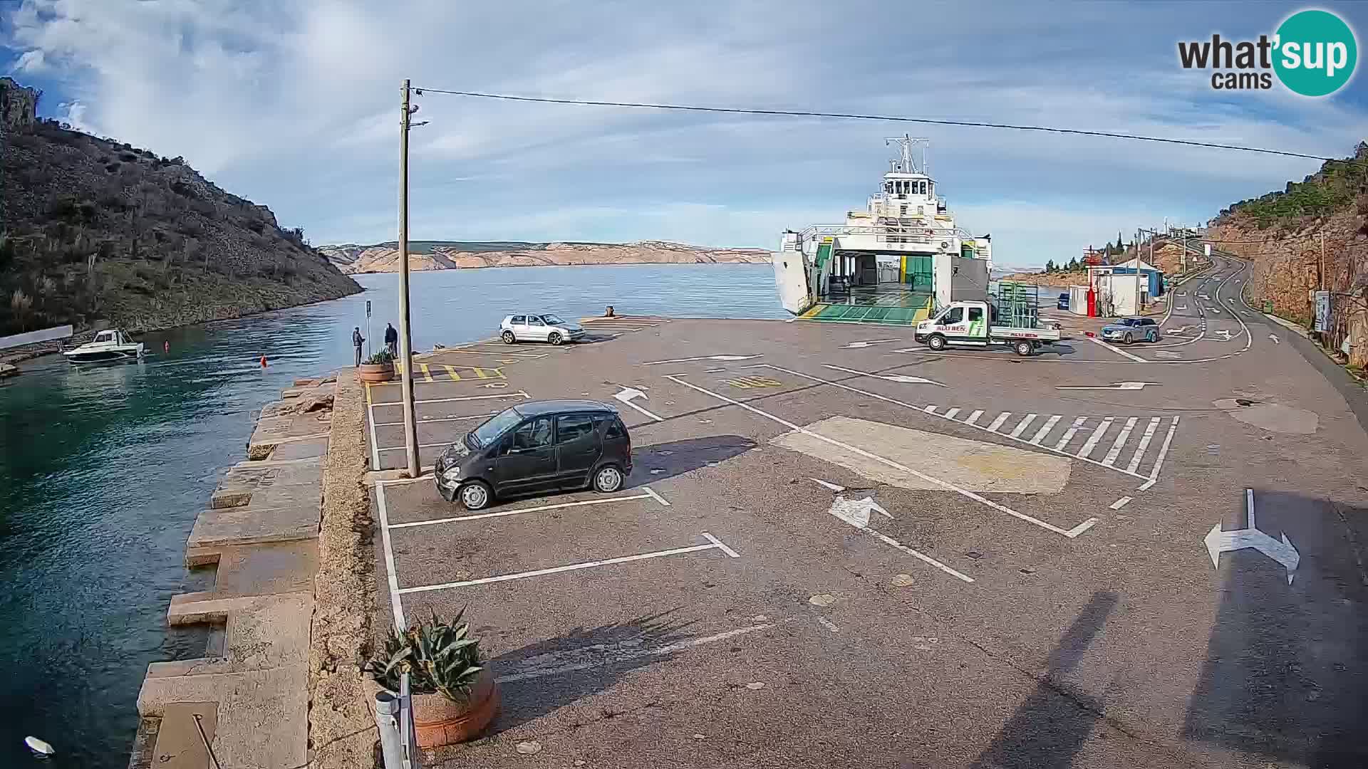 Webcam Prizna ferry port to Pag island