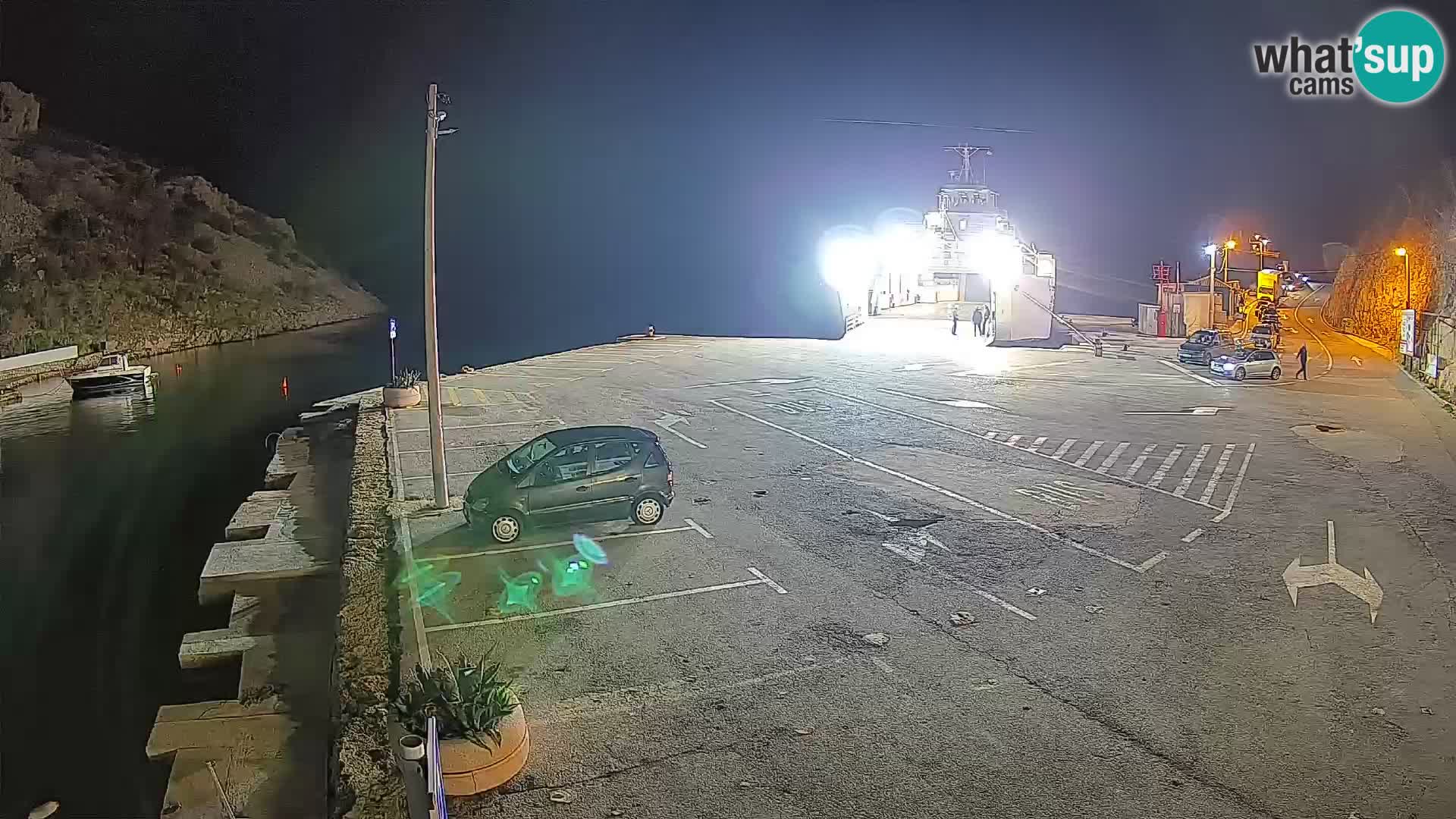 Webcam Prizna ferry port to Pag island