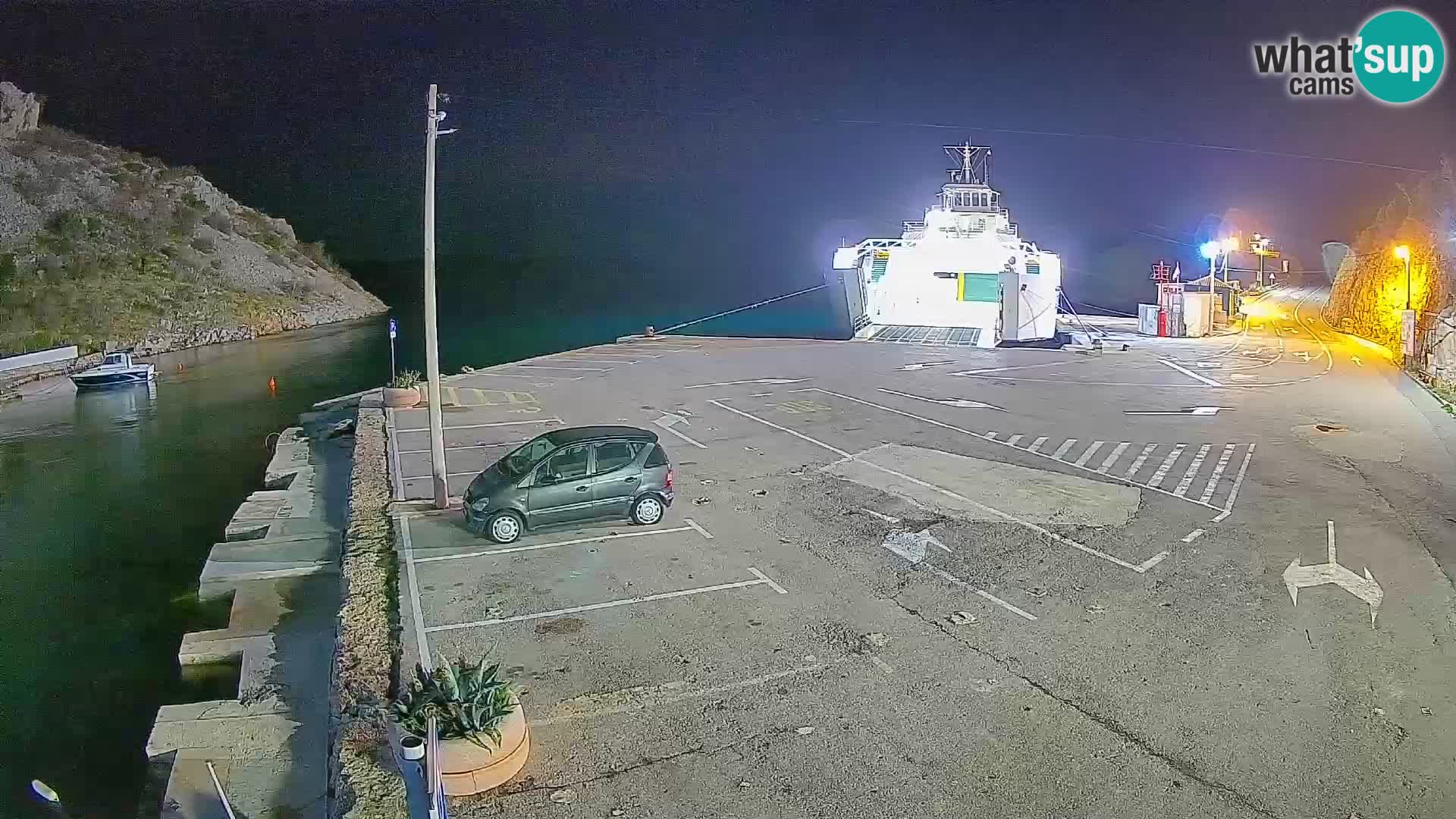 Webcam Prizna ferry port to Pag island