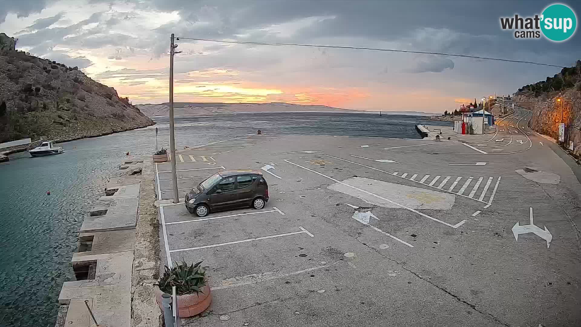 Webcam Fährhafen Prizna – zur Insel Pag