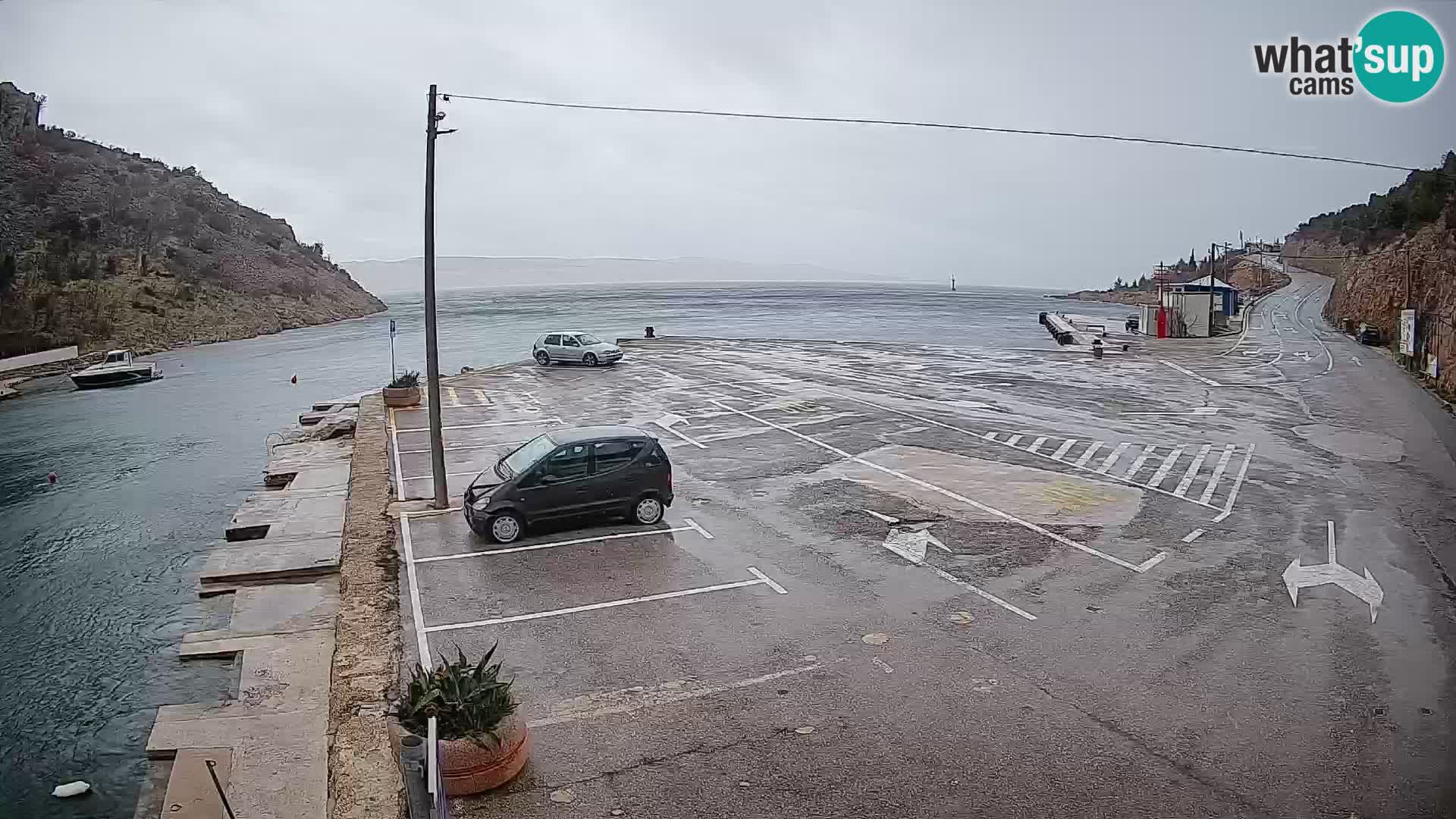 Webcam Prizna ferry port to Pag island