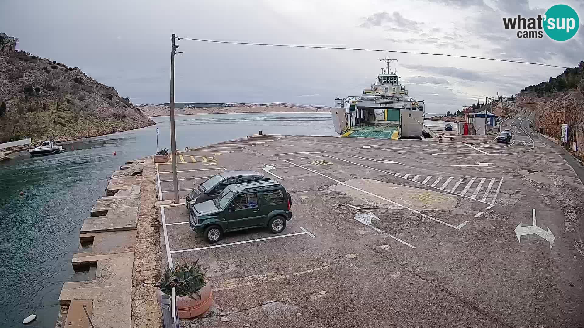 Webcam Prizna ferry port to Pag island