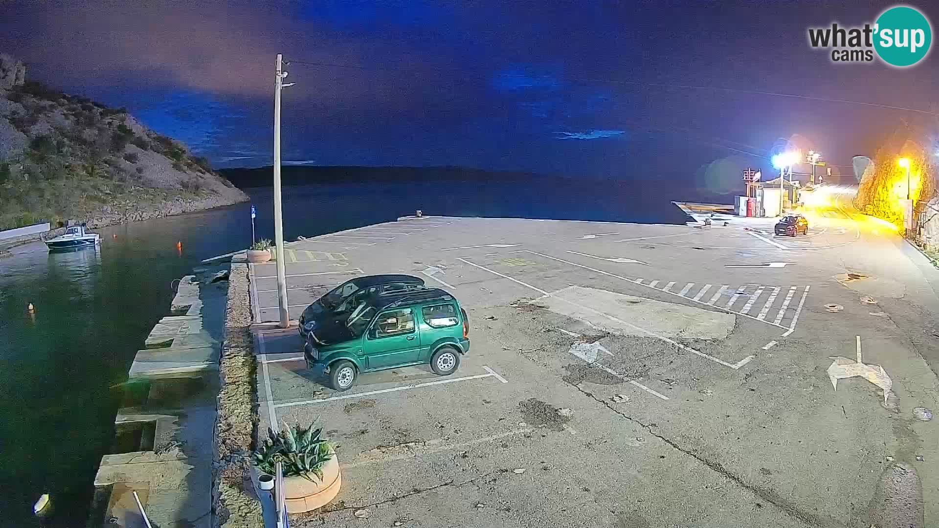 Webcam port de ferry de Prizna – vers l’île de Pag