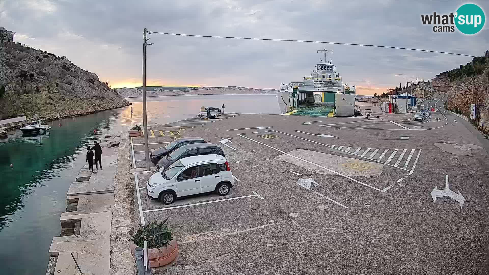 Webcam porto traghetti di Prizna – per l’isola di Pag