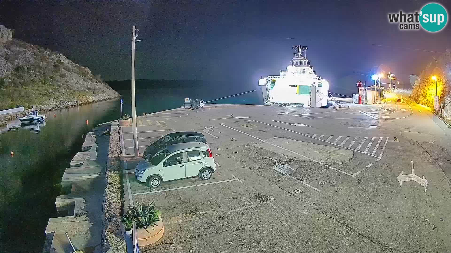 Webcam Prizna ferry port to Pag island