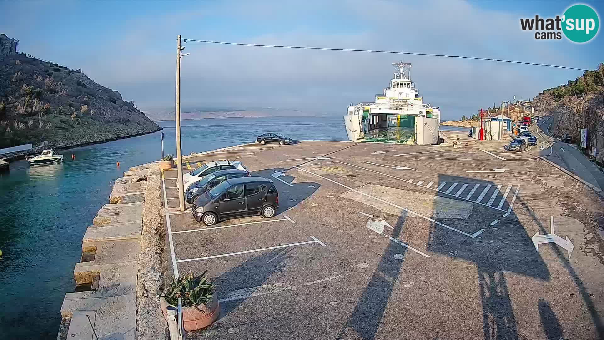 Webcam Prizna ferry port to Pag island