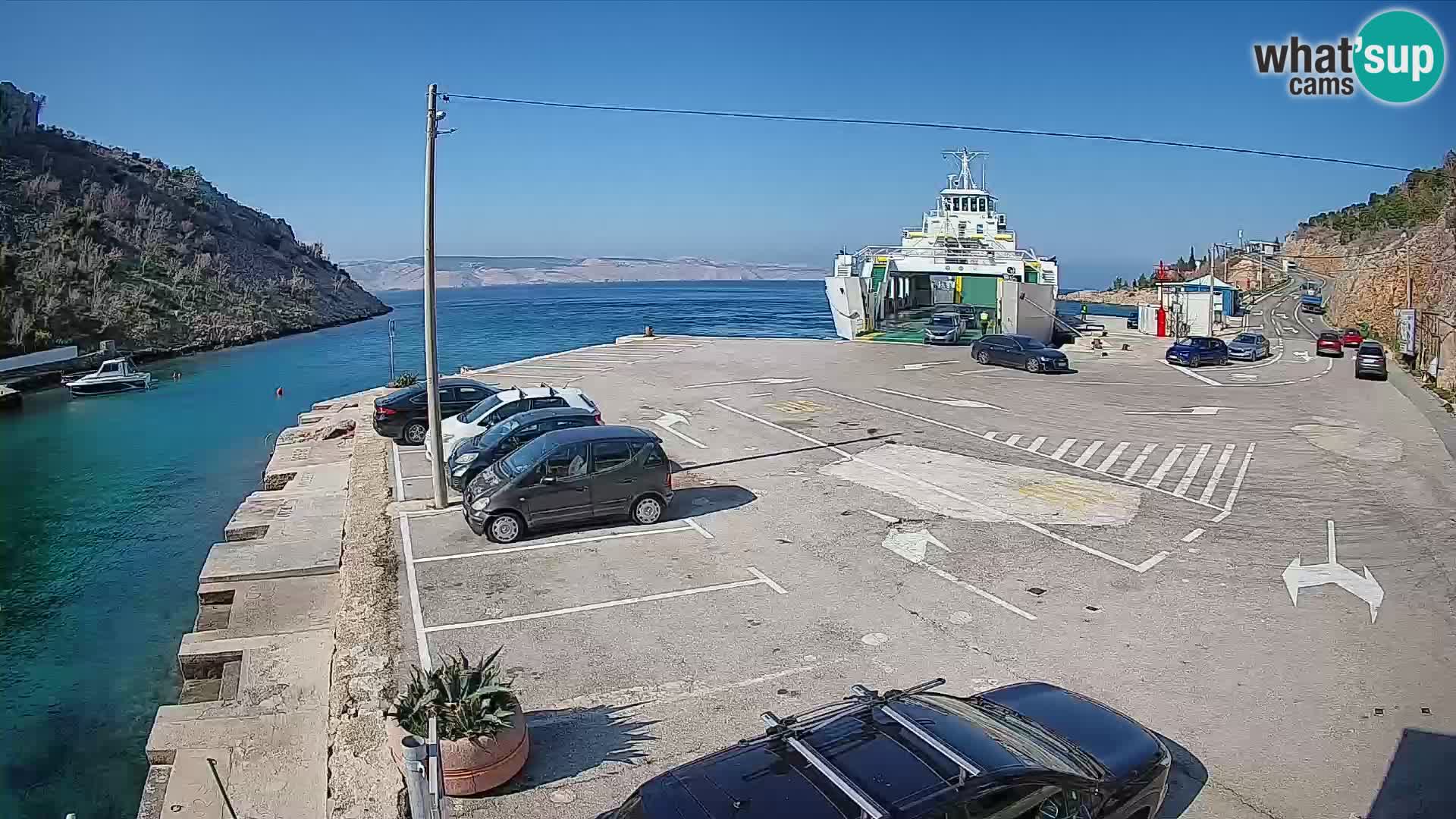 Webcam Prizna ferry port to Pag island