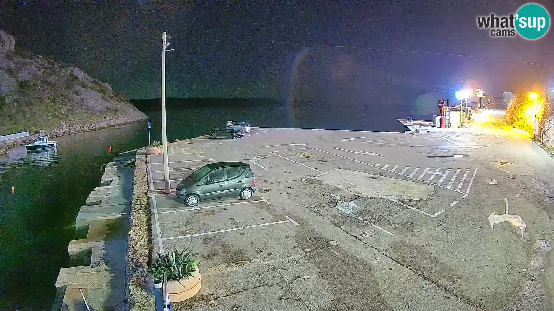 Webcam Prizna ferry port to Pag island