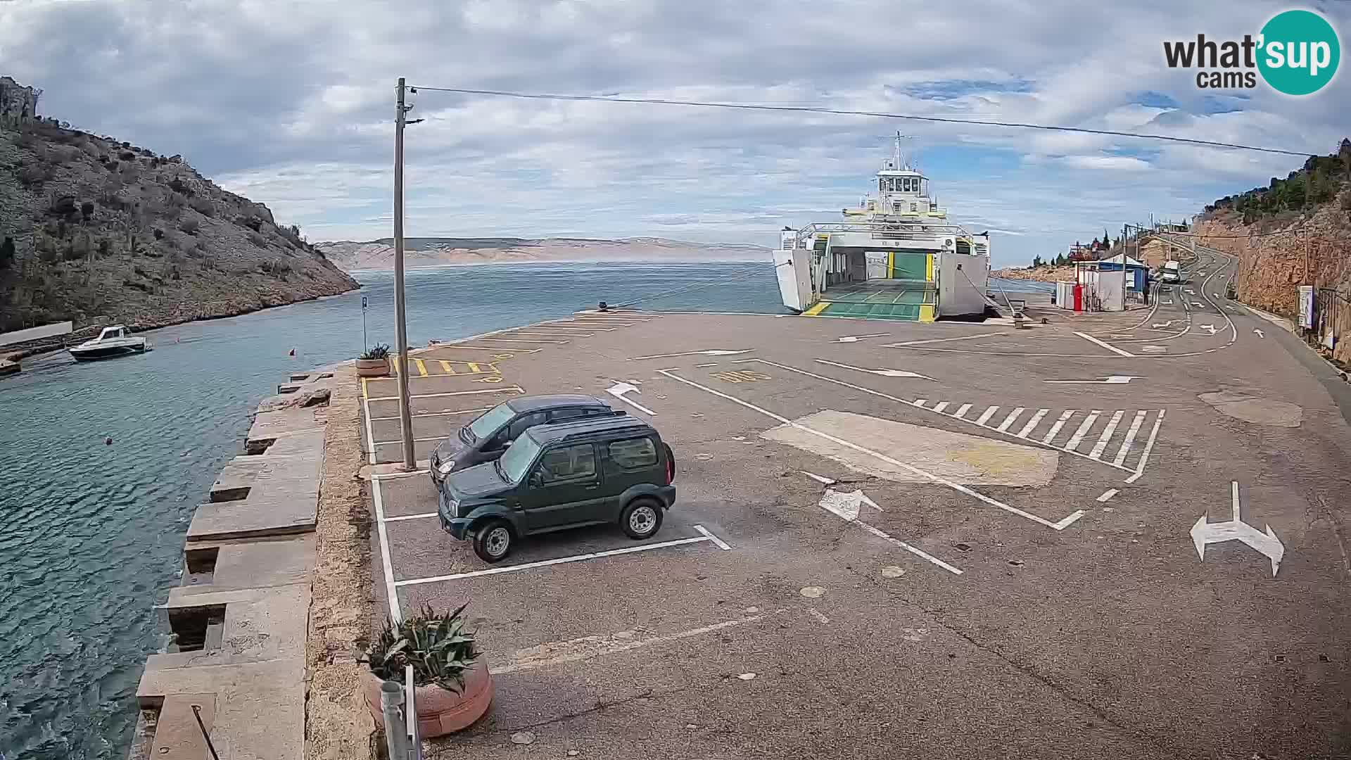Webcam Prizna ferry port to Pag island