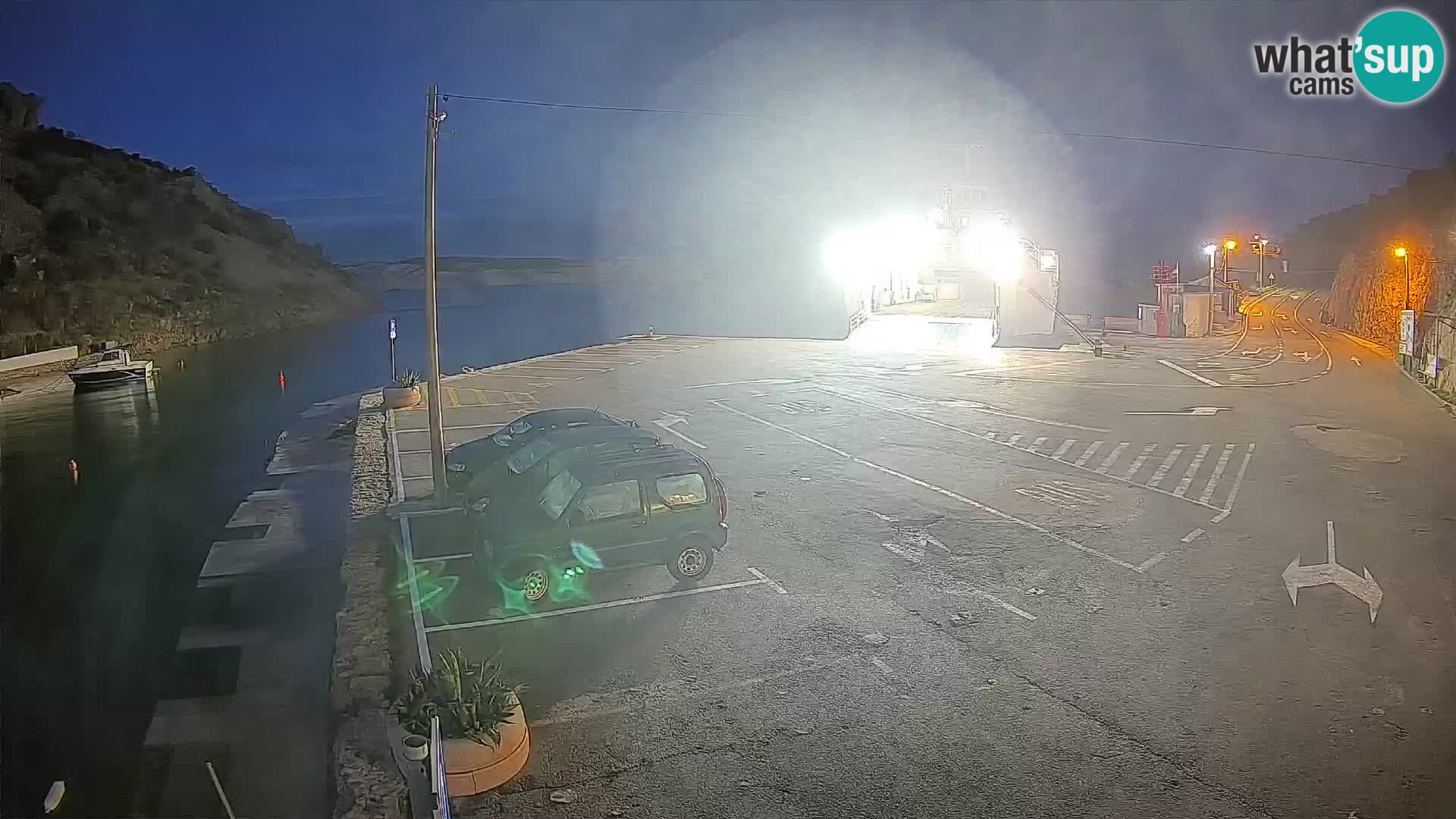 Webcam Fährhafen Prizna – zur Insel Pag