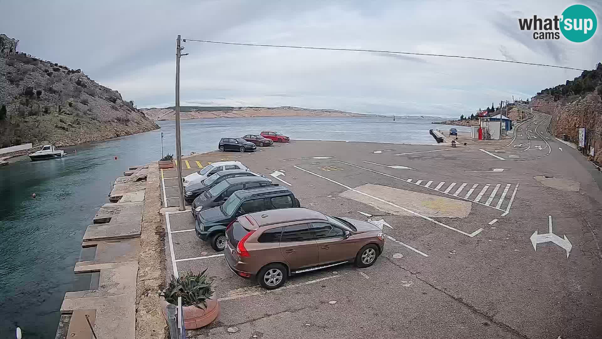 Webcam Prizna ferry port to Pag island