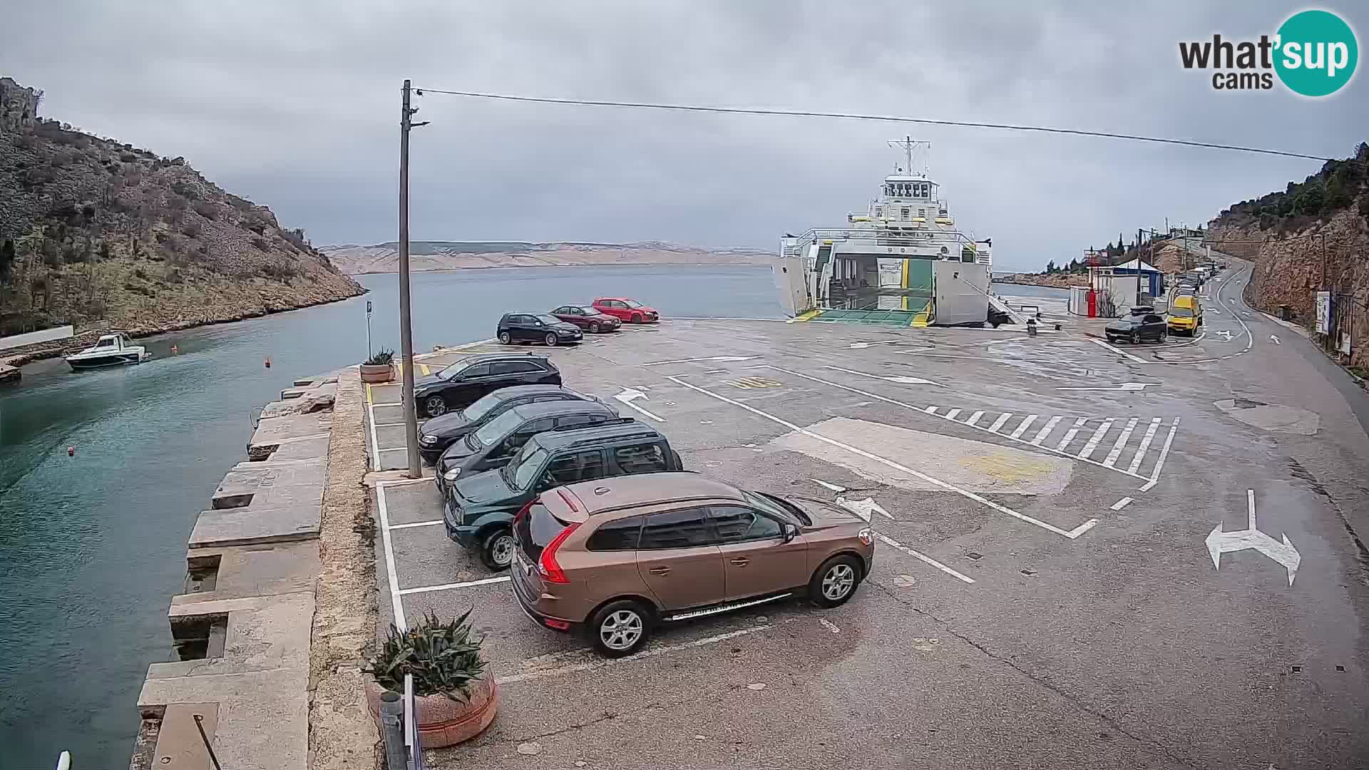 Webcam Fährhafen Prizna – zur Insel Pag